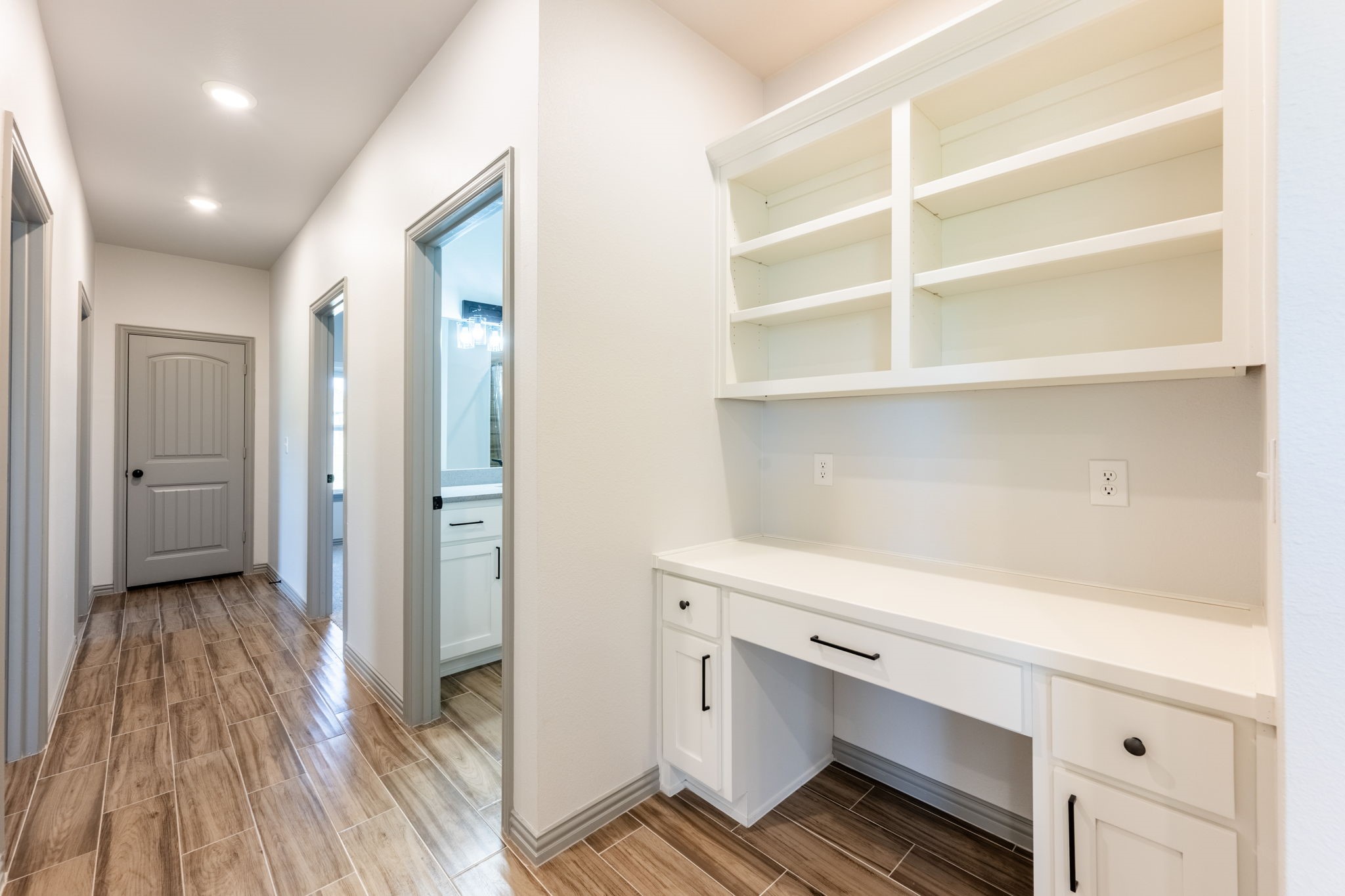 800 County Road 4108