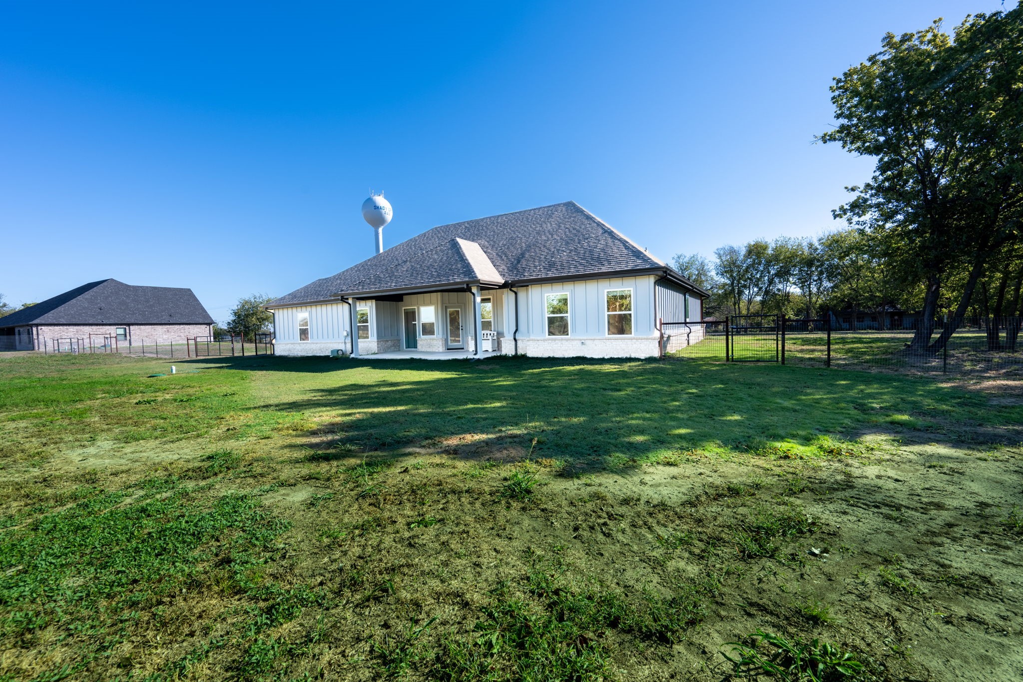 800 County Road 4108