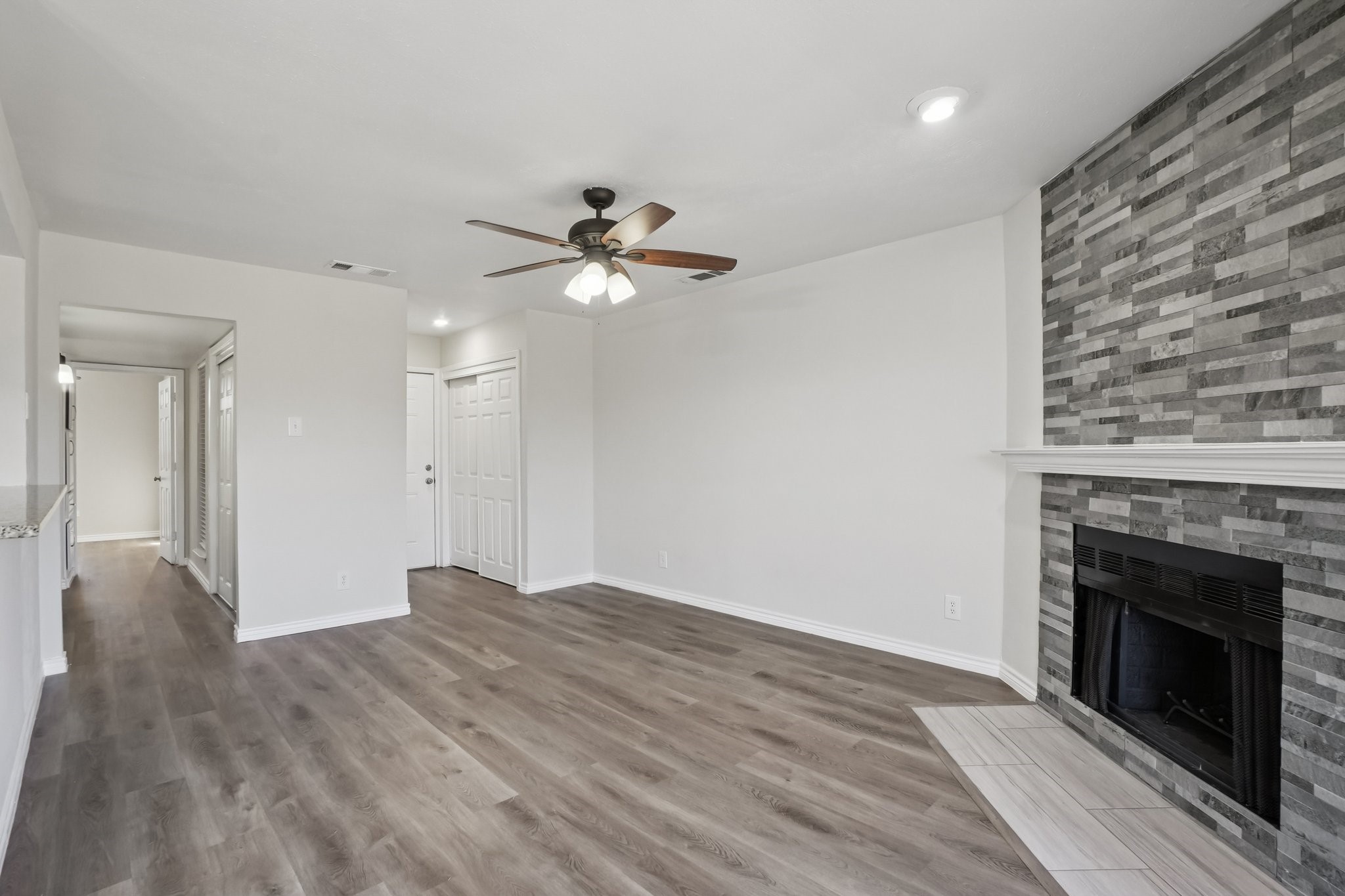 4540 Chaha Road 202