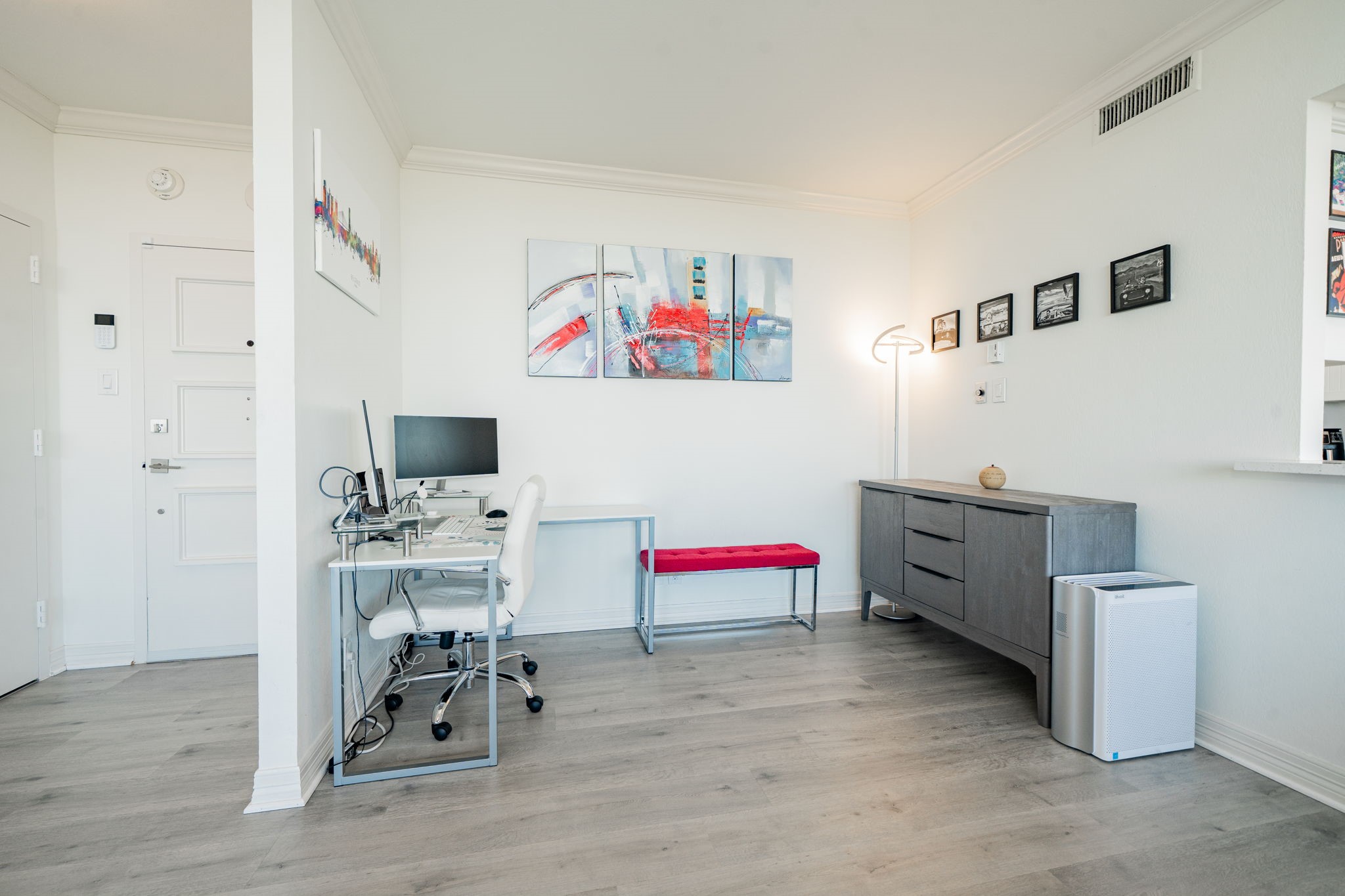 6211 W Northwest Highway 1602