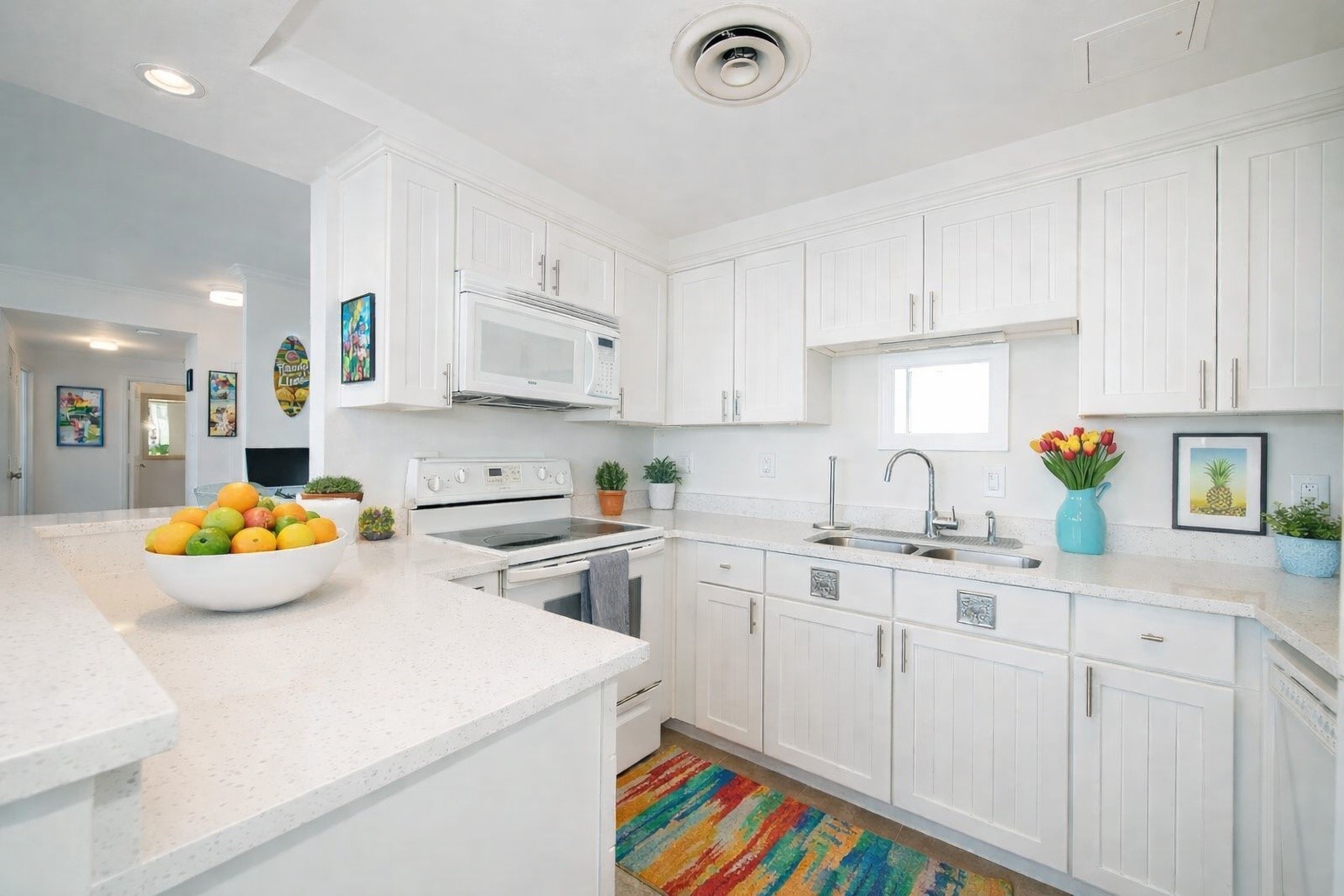 6211 W Northwest Highway 1602