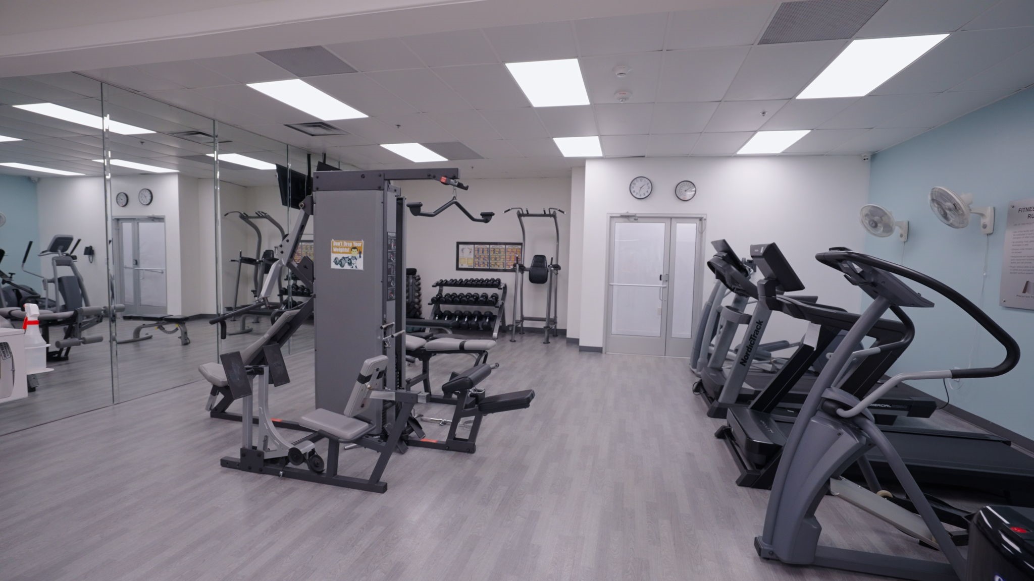 6211 W Northwest Highway 1602