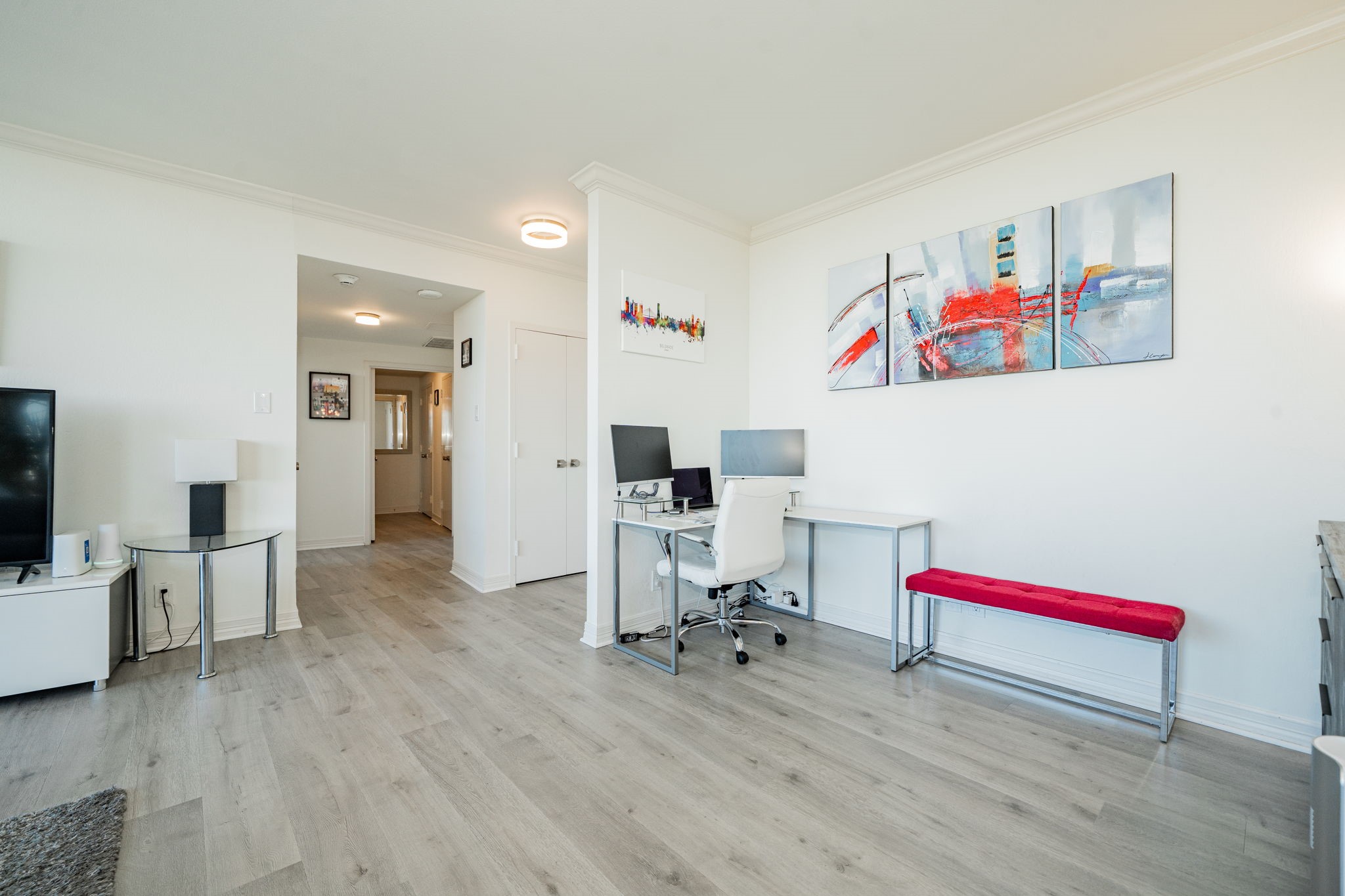 6211 W Northwest Highway 1602