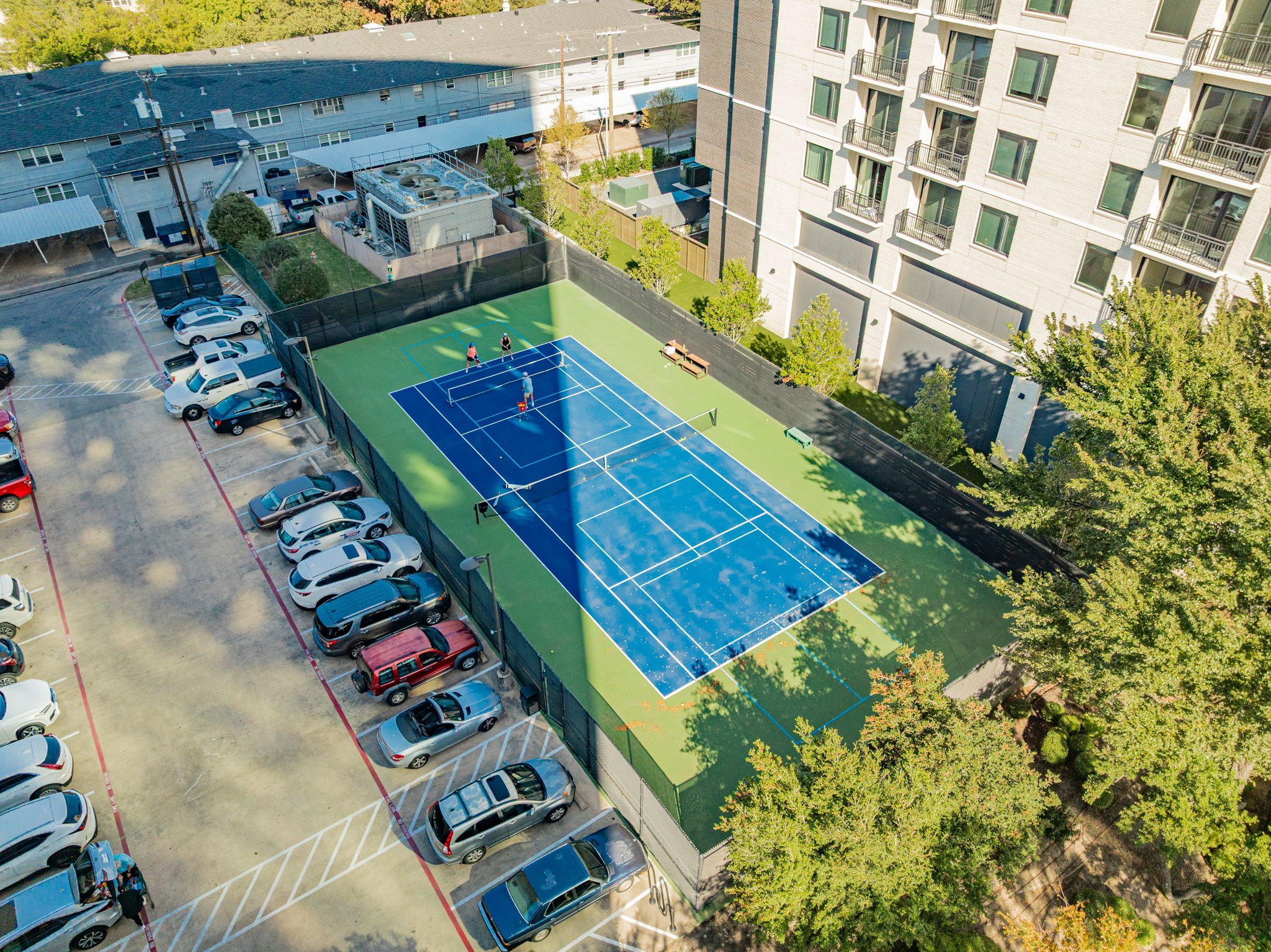 6211 W Northwest Highway 1602