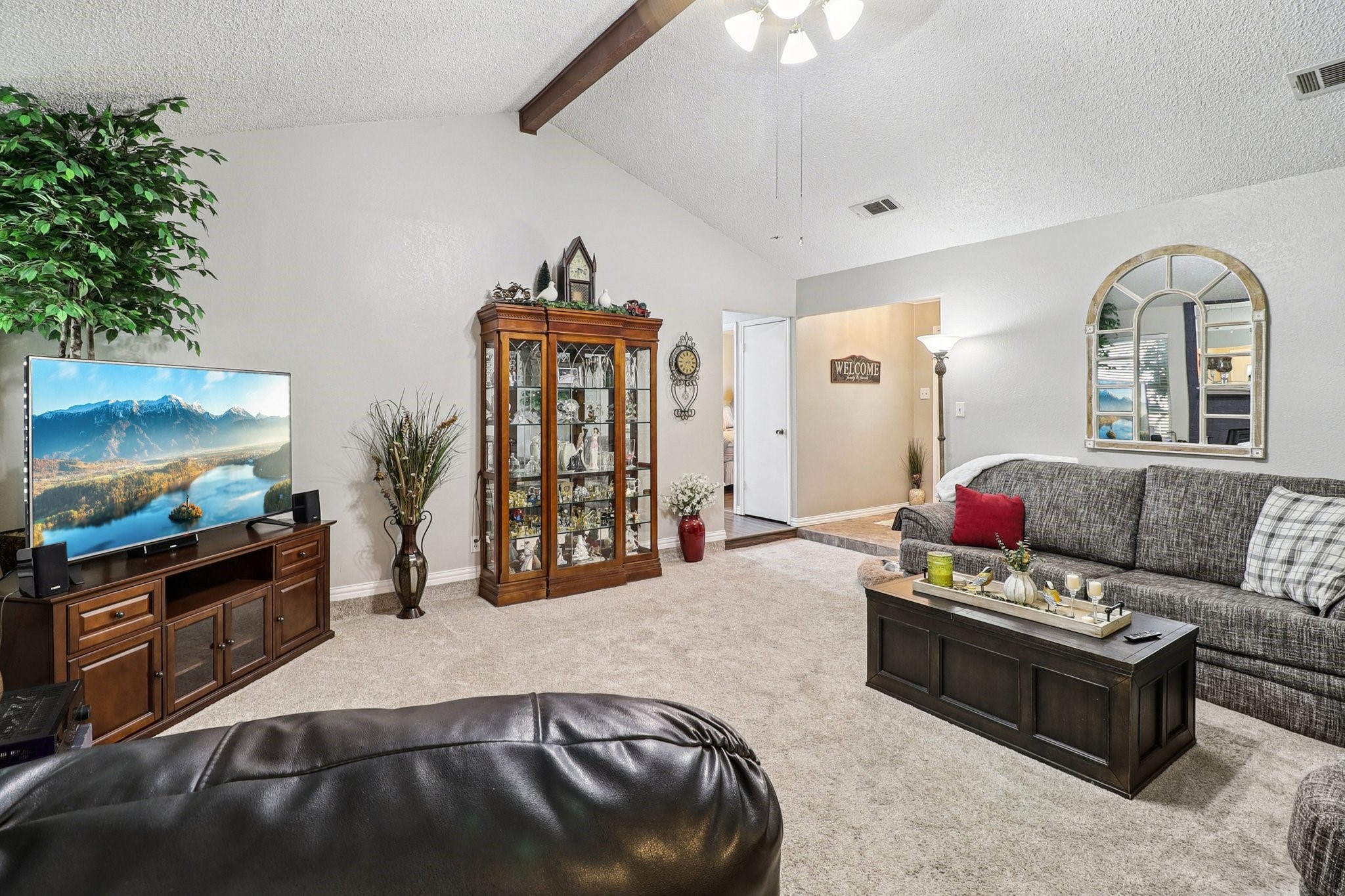 5505 Ceran Drive