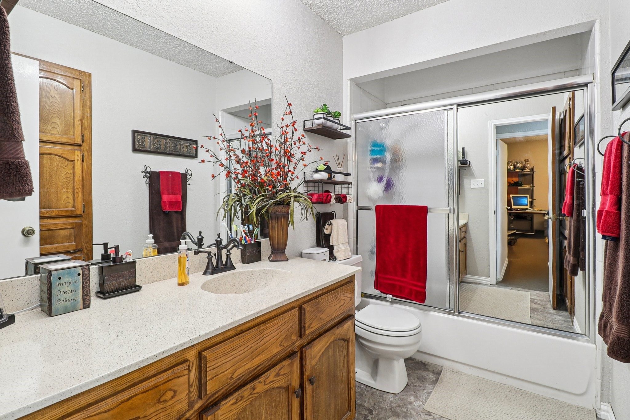 5505 Ceran Drive