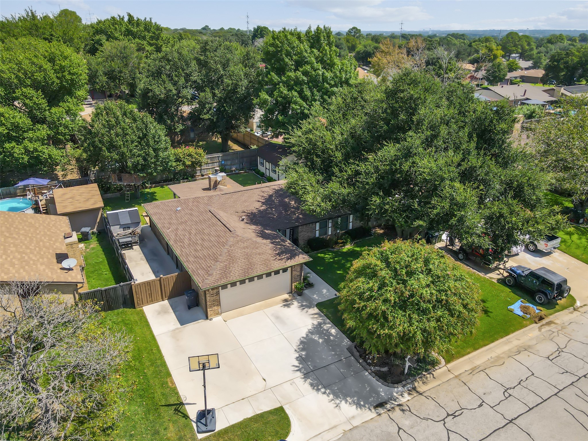5505 Ceran Drive