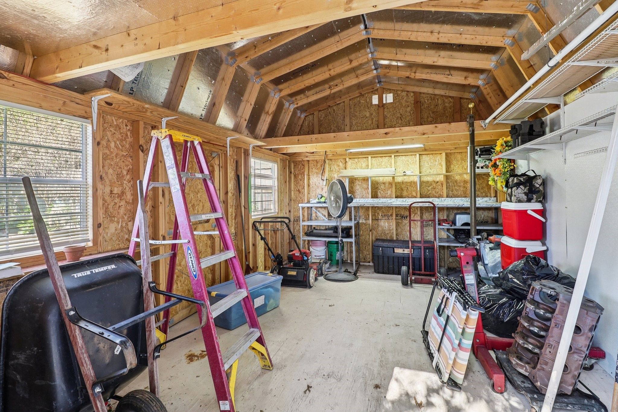 5505 Ceran Drive