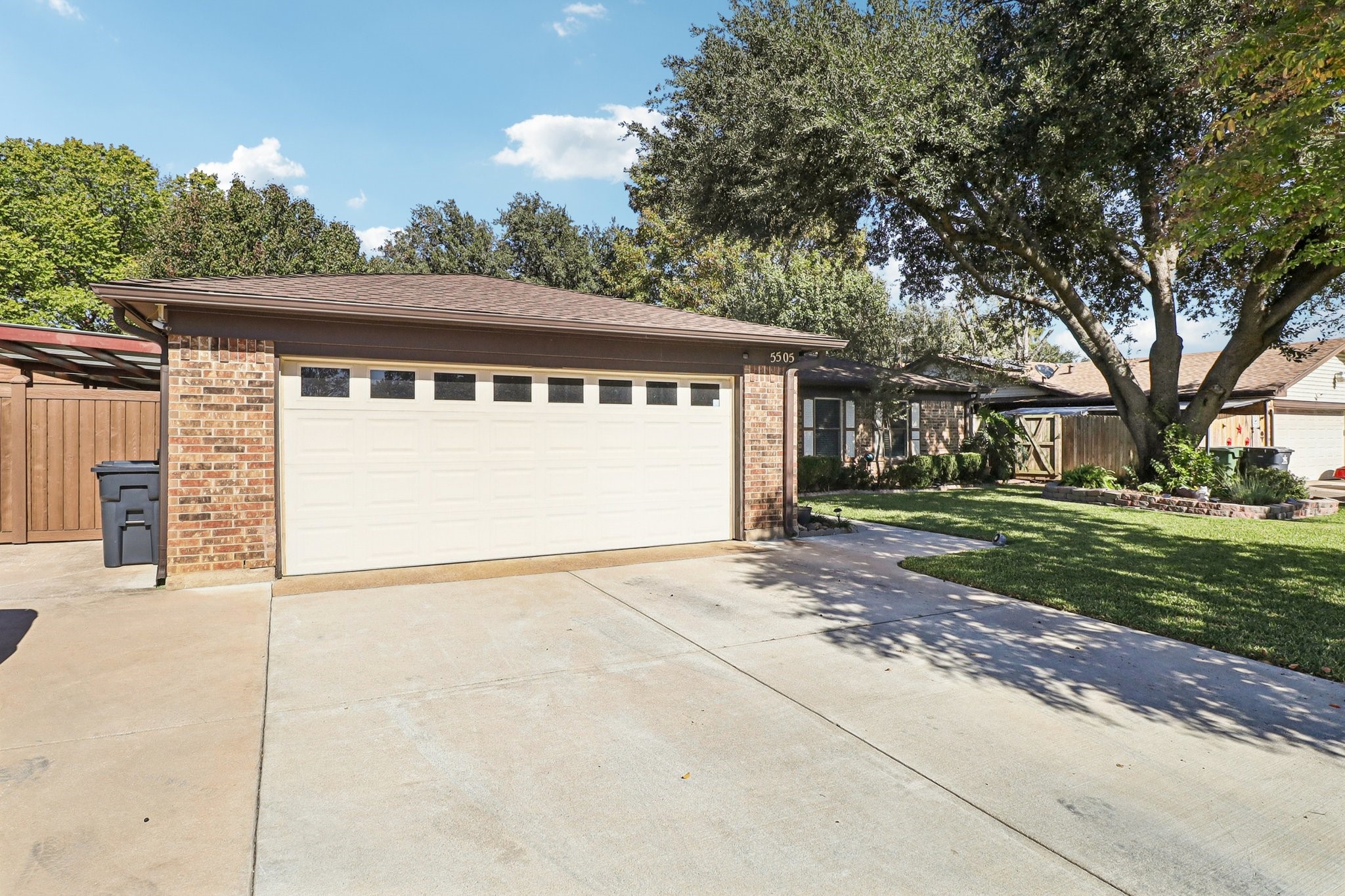 5505 Ceran Drive