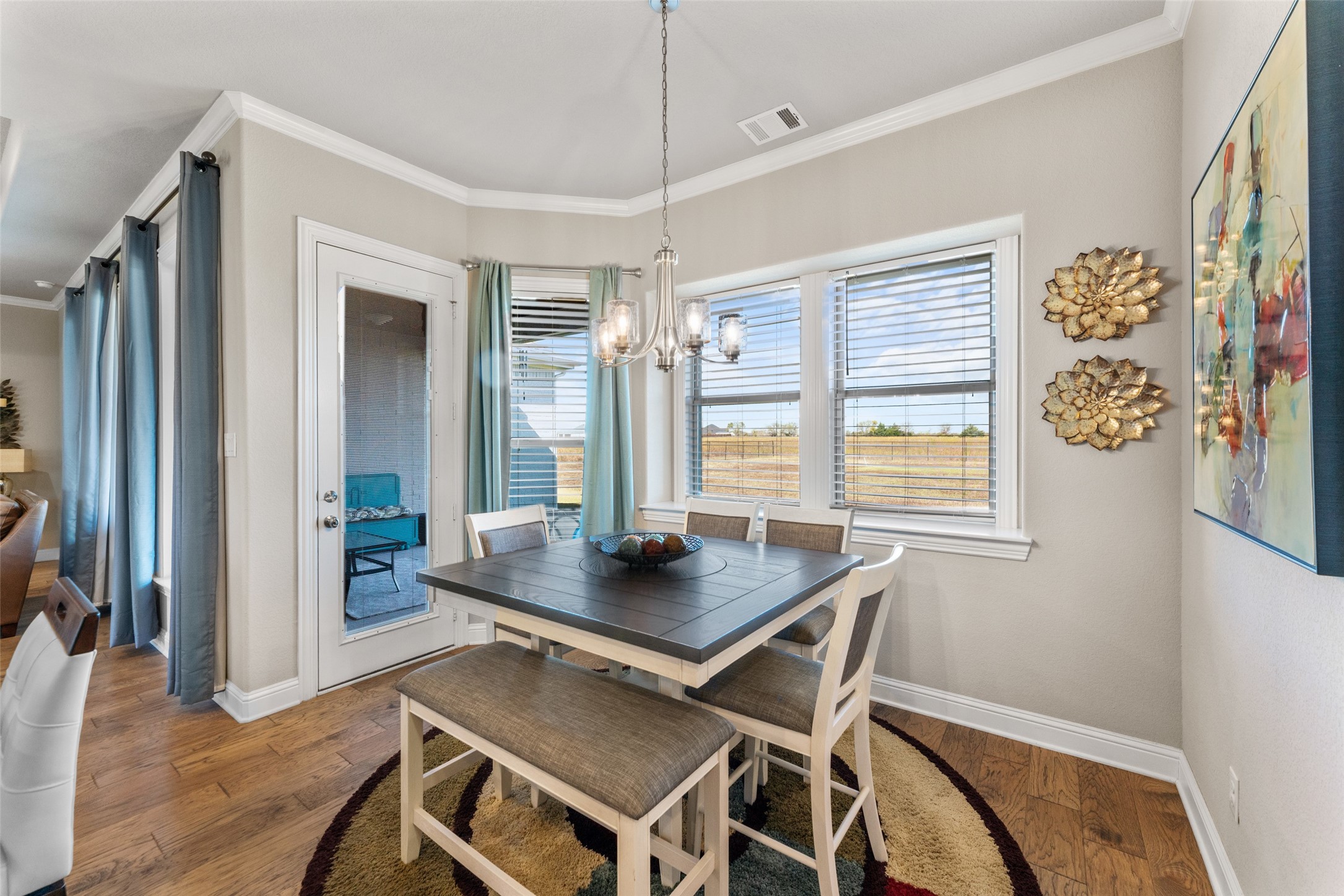 1571 E Highland Road