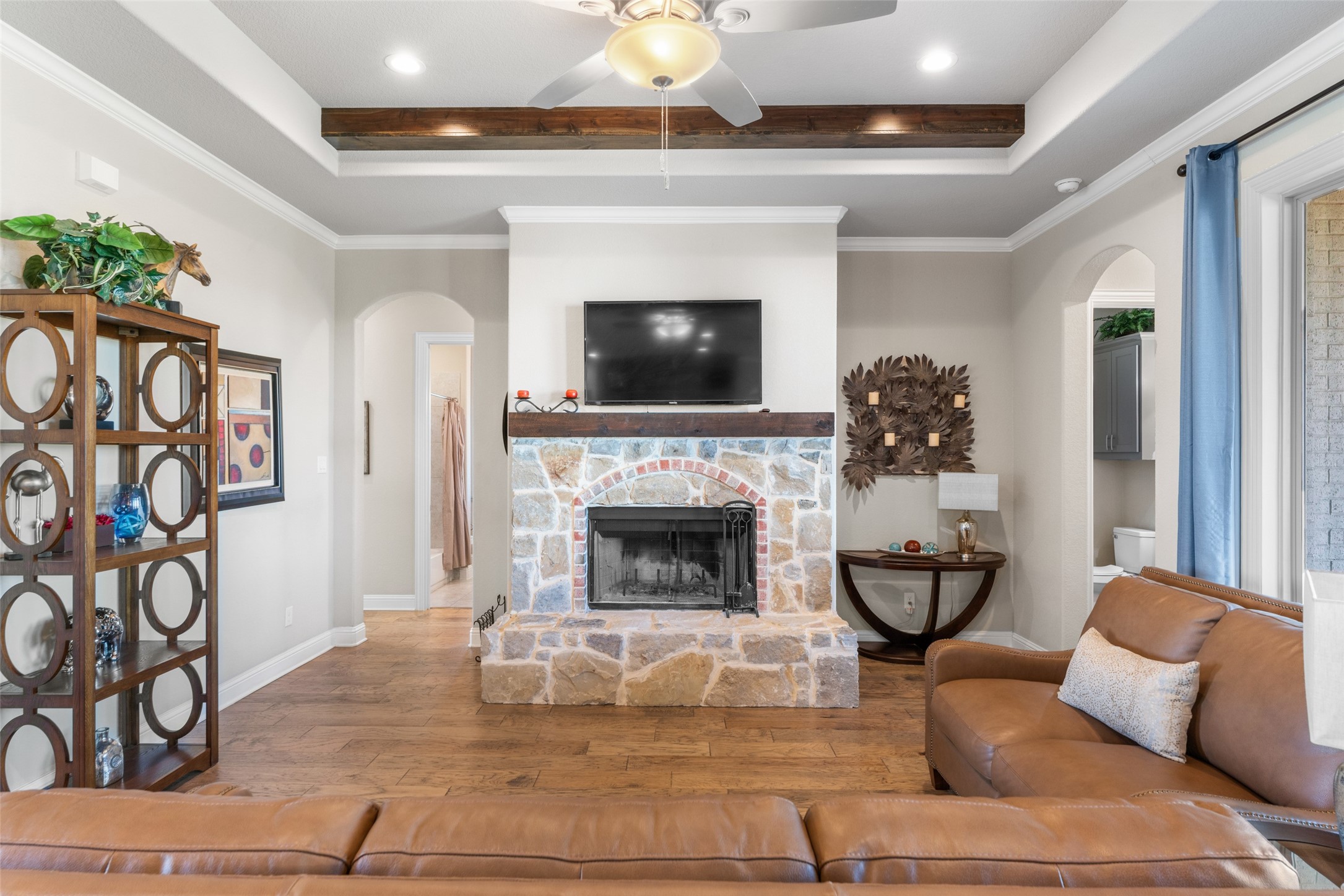 1571 E Highland Road