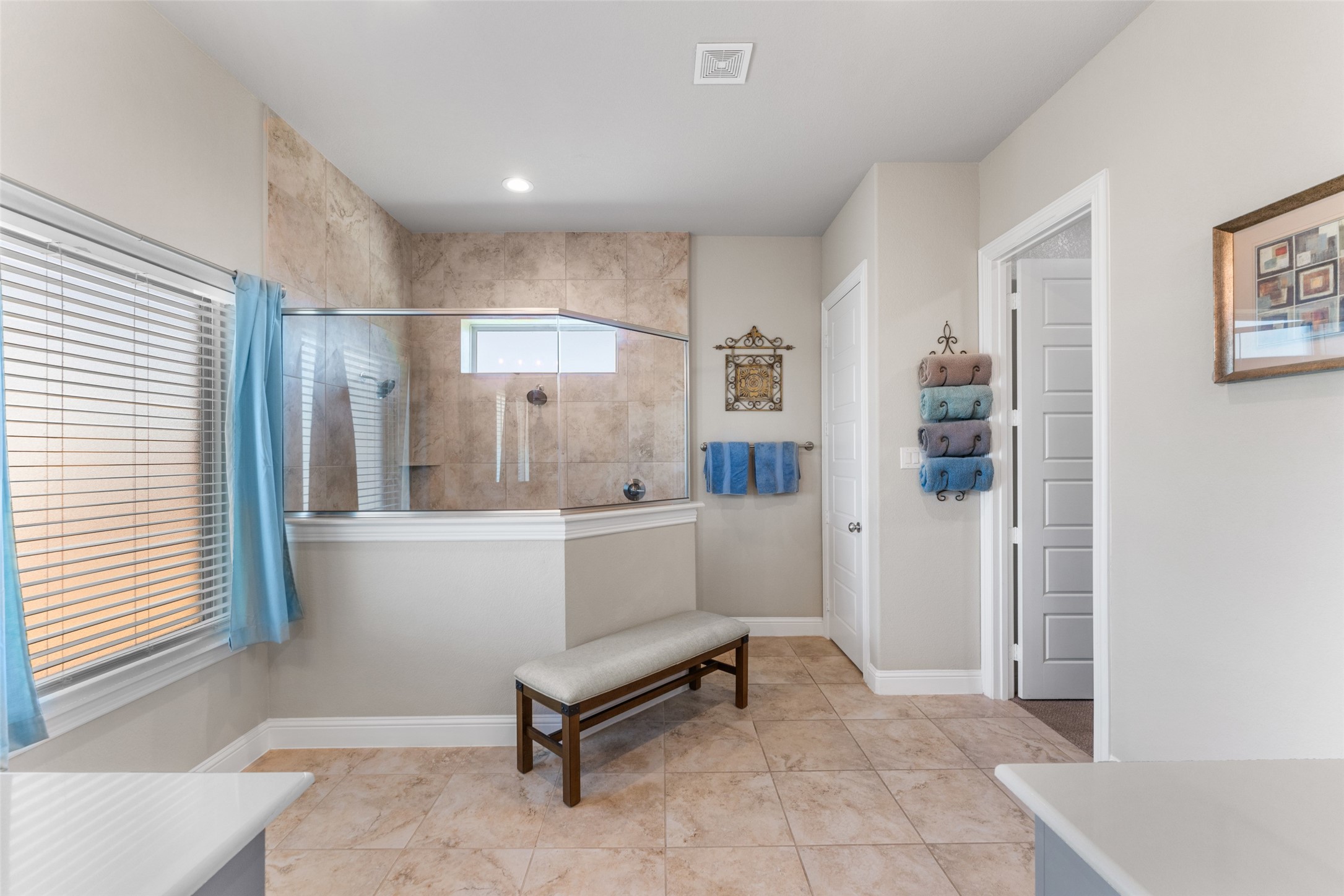 1571 E Highland Road