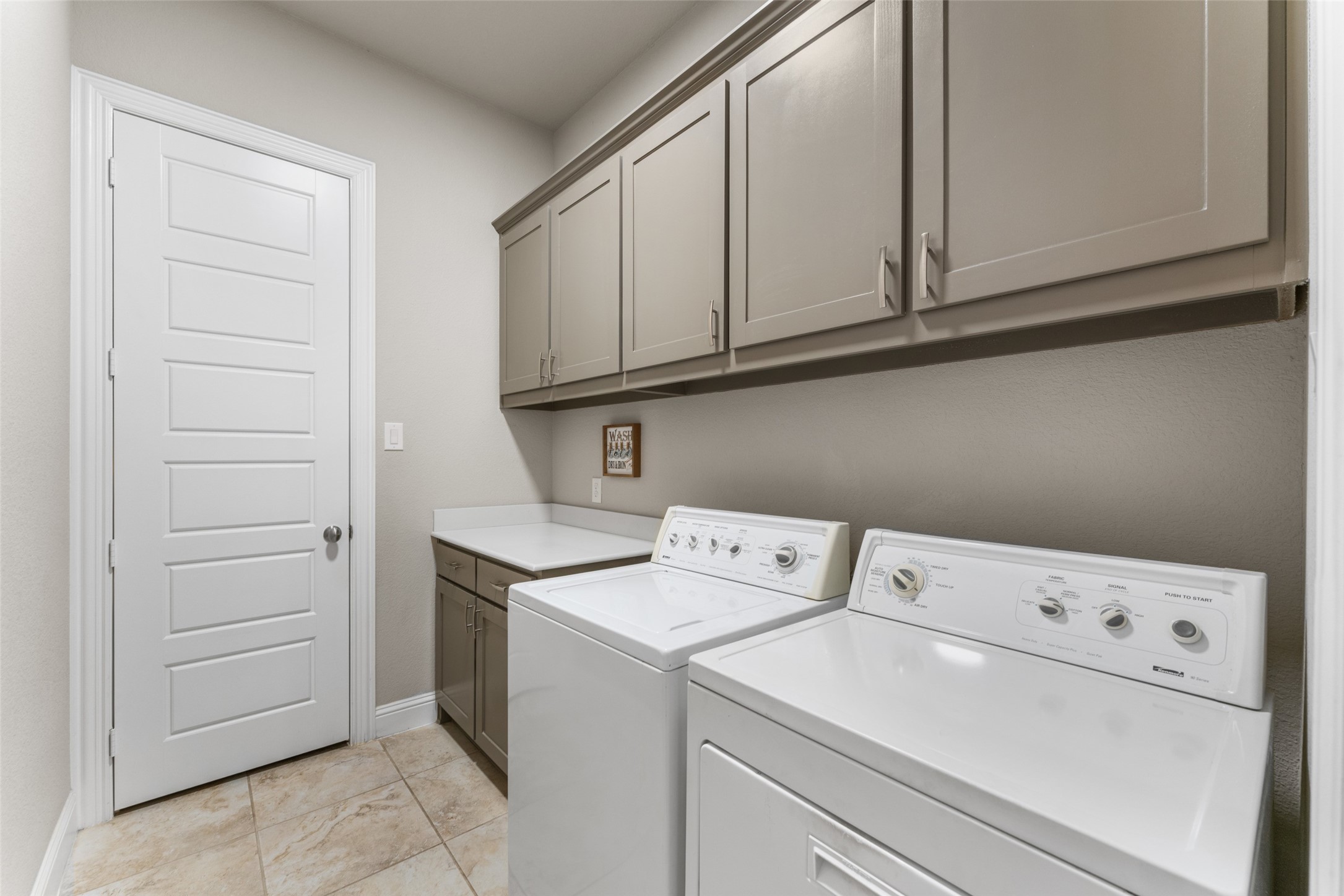 1571 E Highland Road