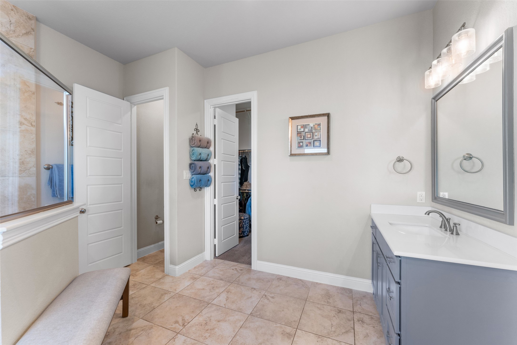 1571 E Highland Road