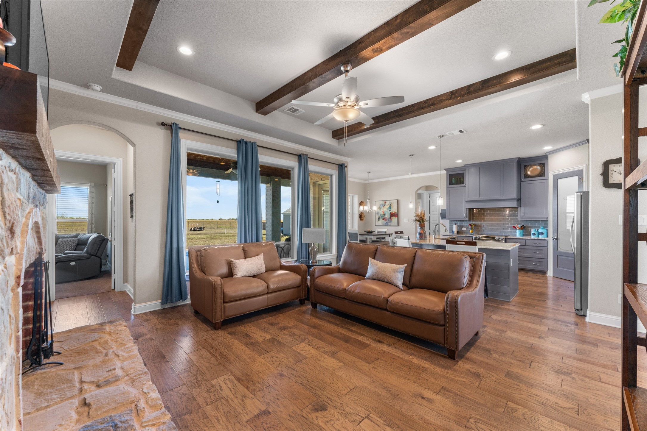 1571 E Highland Road