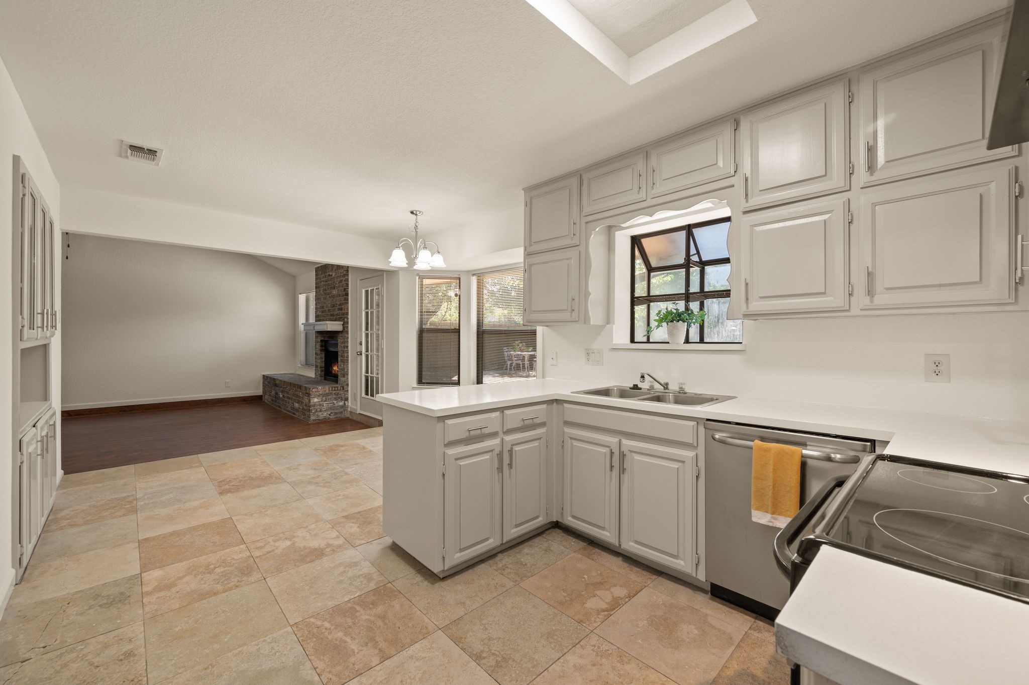 6648 Fair Oaks Drive