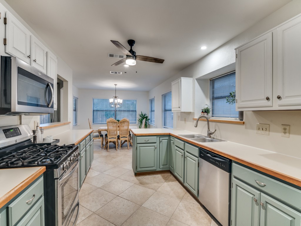 8206 Spinnaker Cove