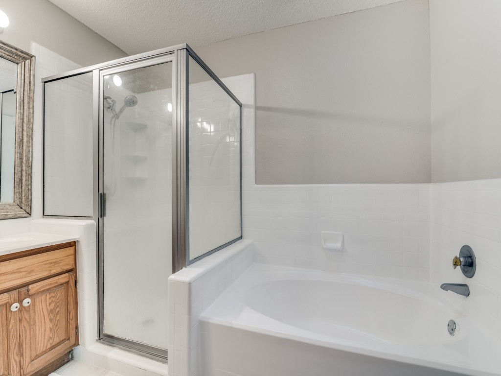 8206 Spinnaker Cove