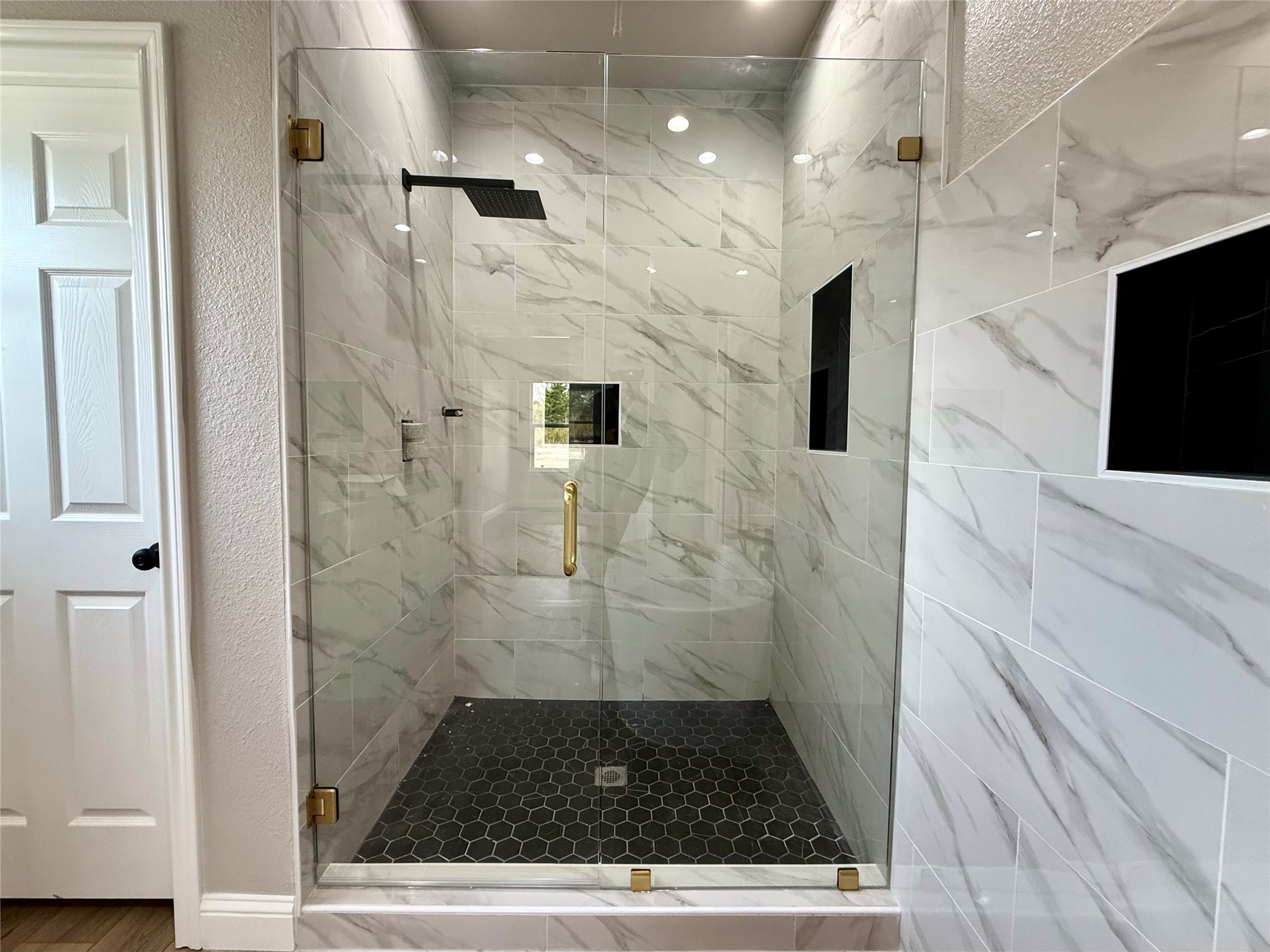 1121 County road 4104