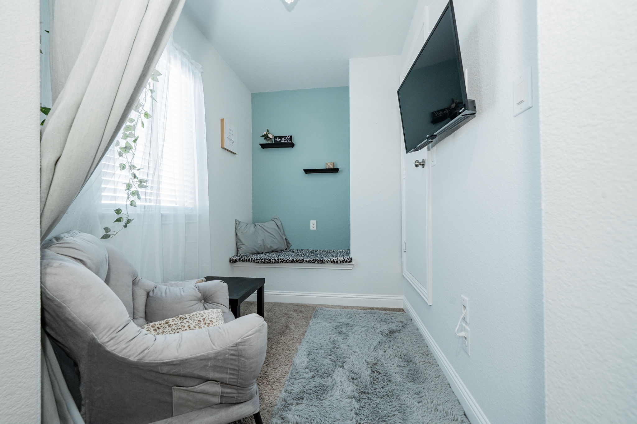 593 Spruce Trail