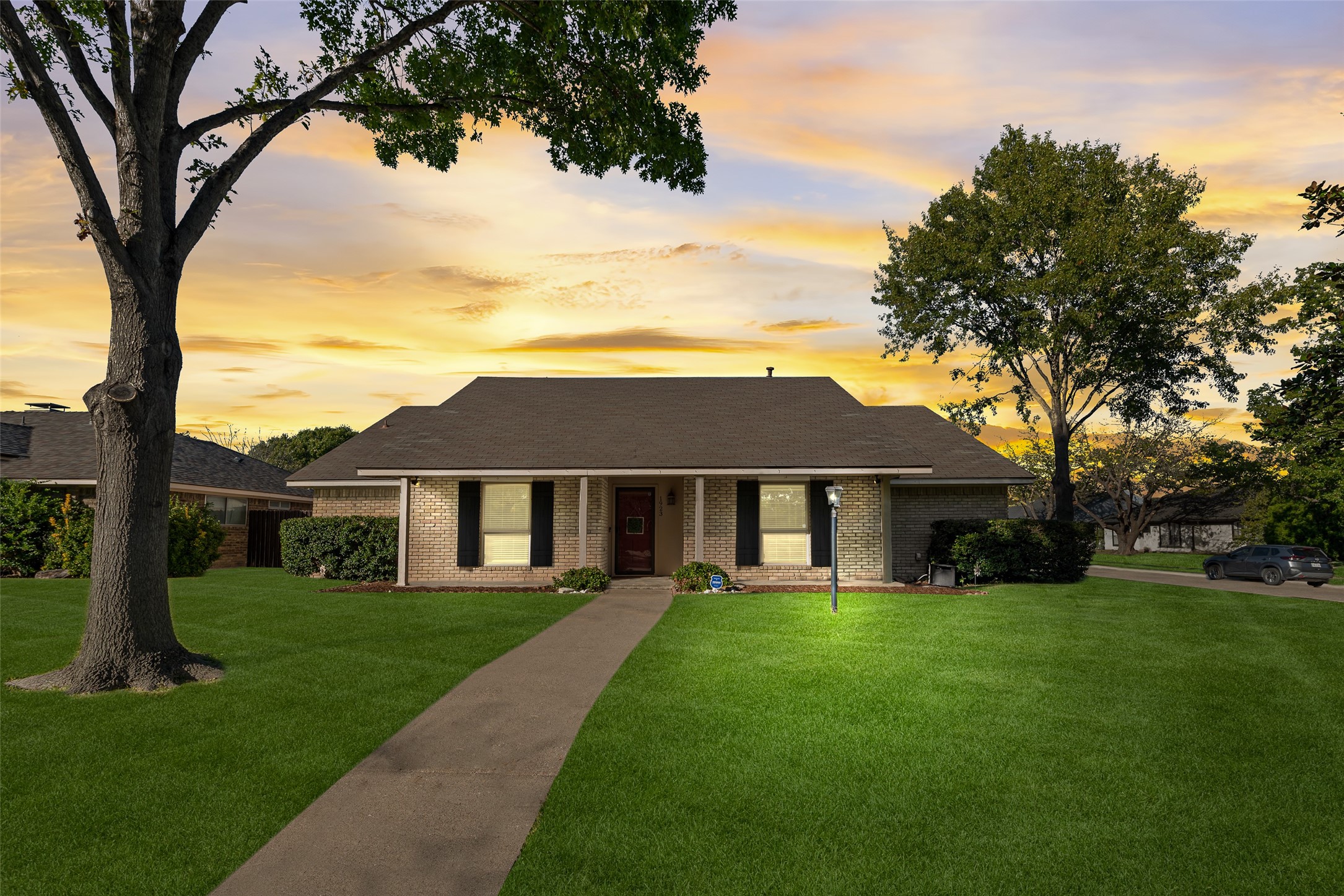 1923 Baylor Drive