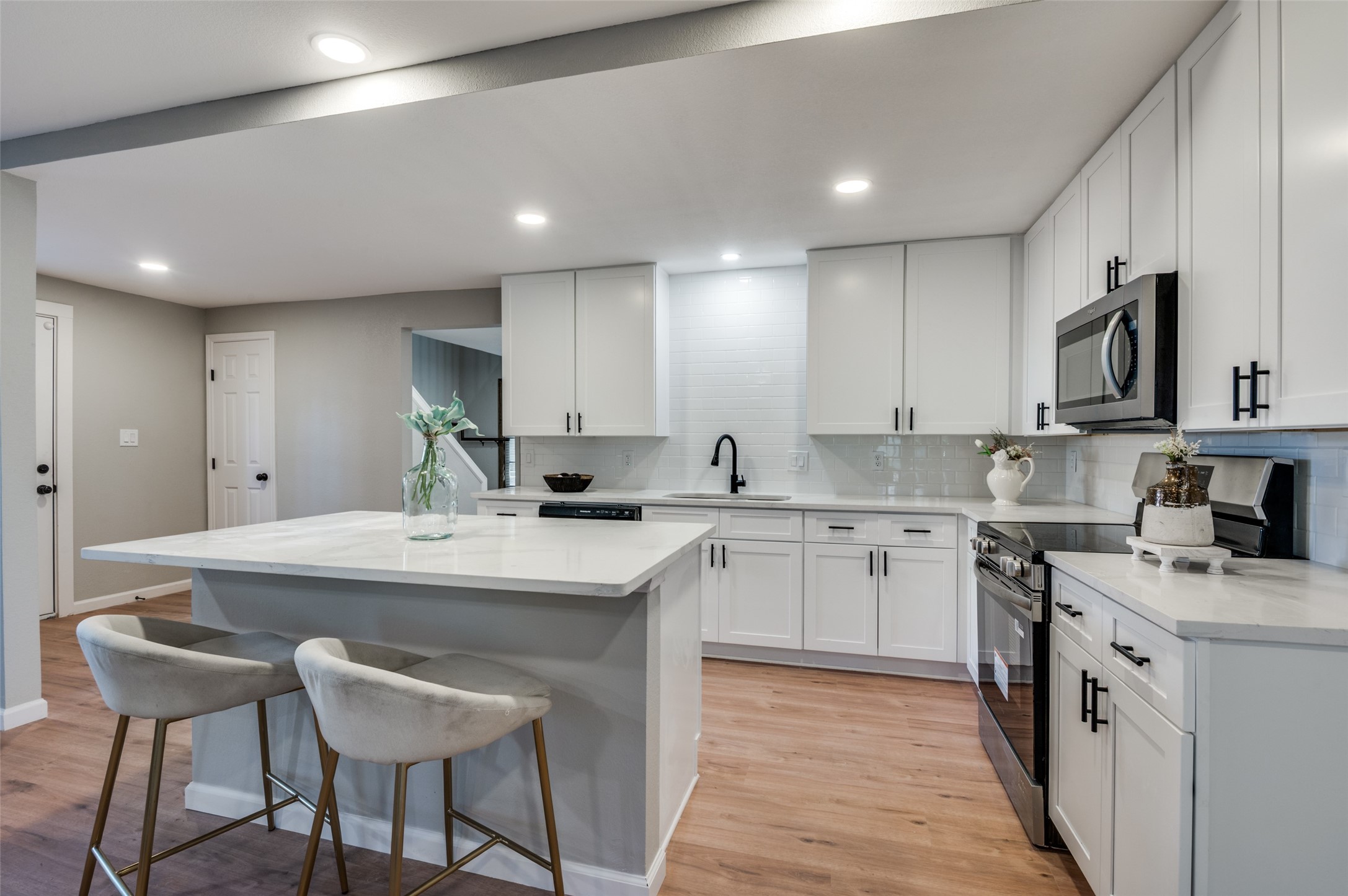 109 S Central Avenue