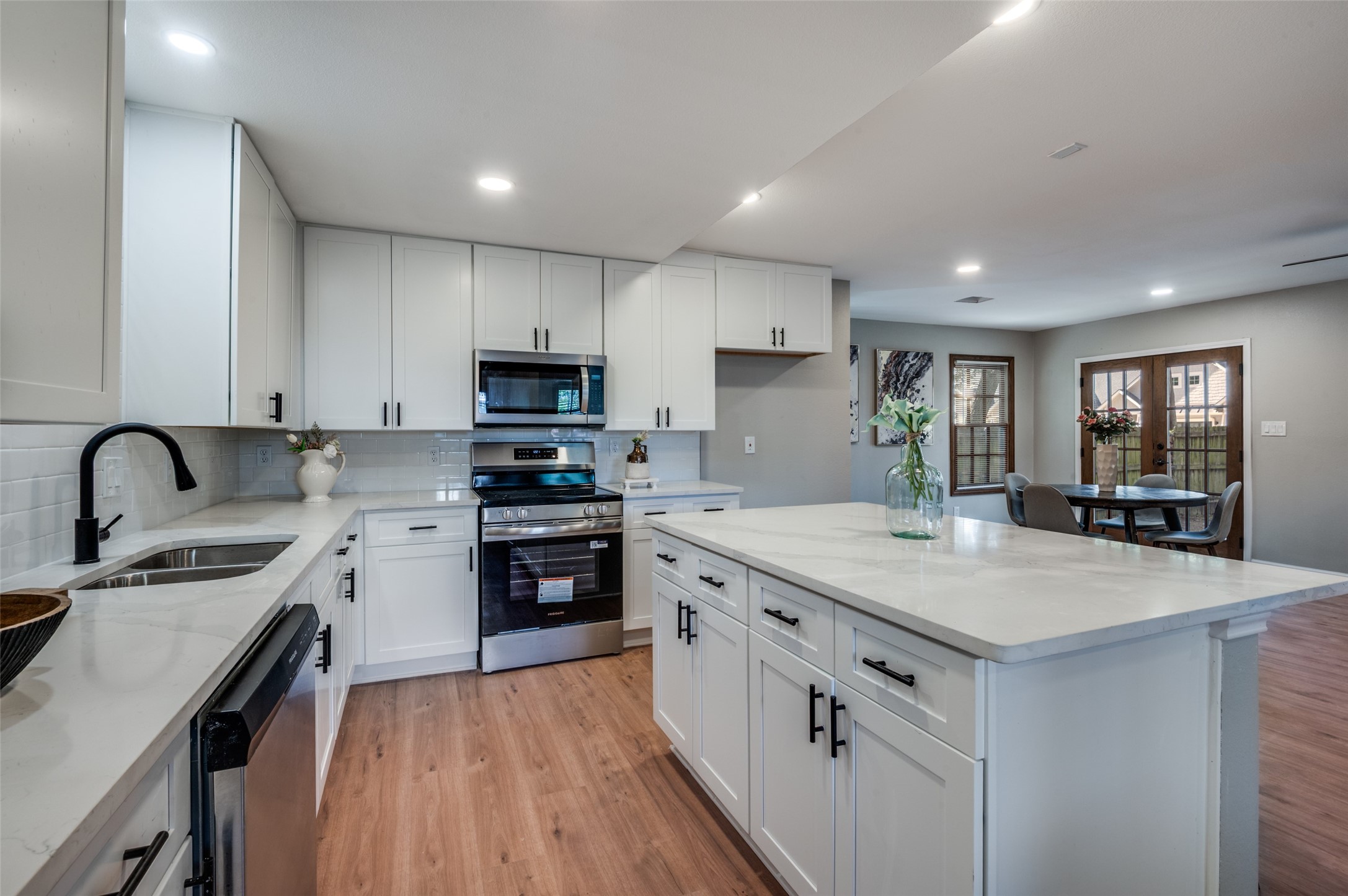109 S Central Avenue