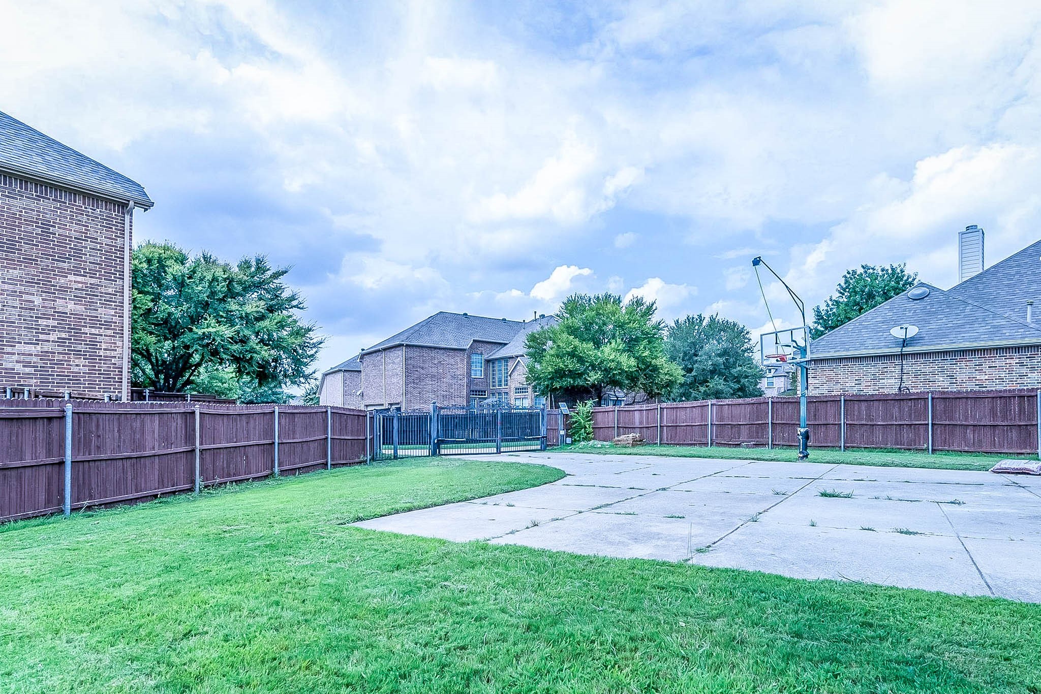 6341 Lorwood Drive