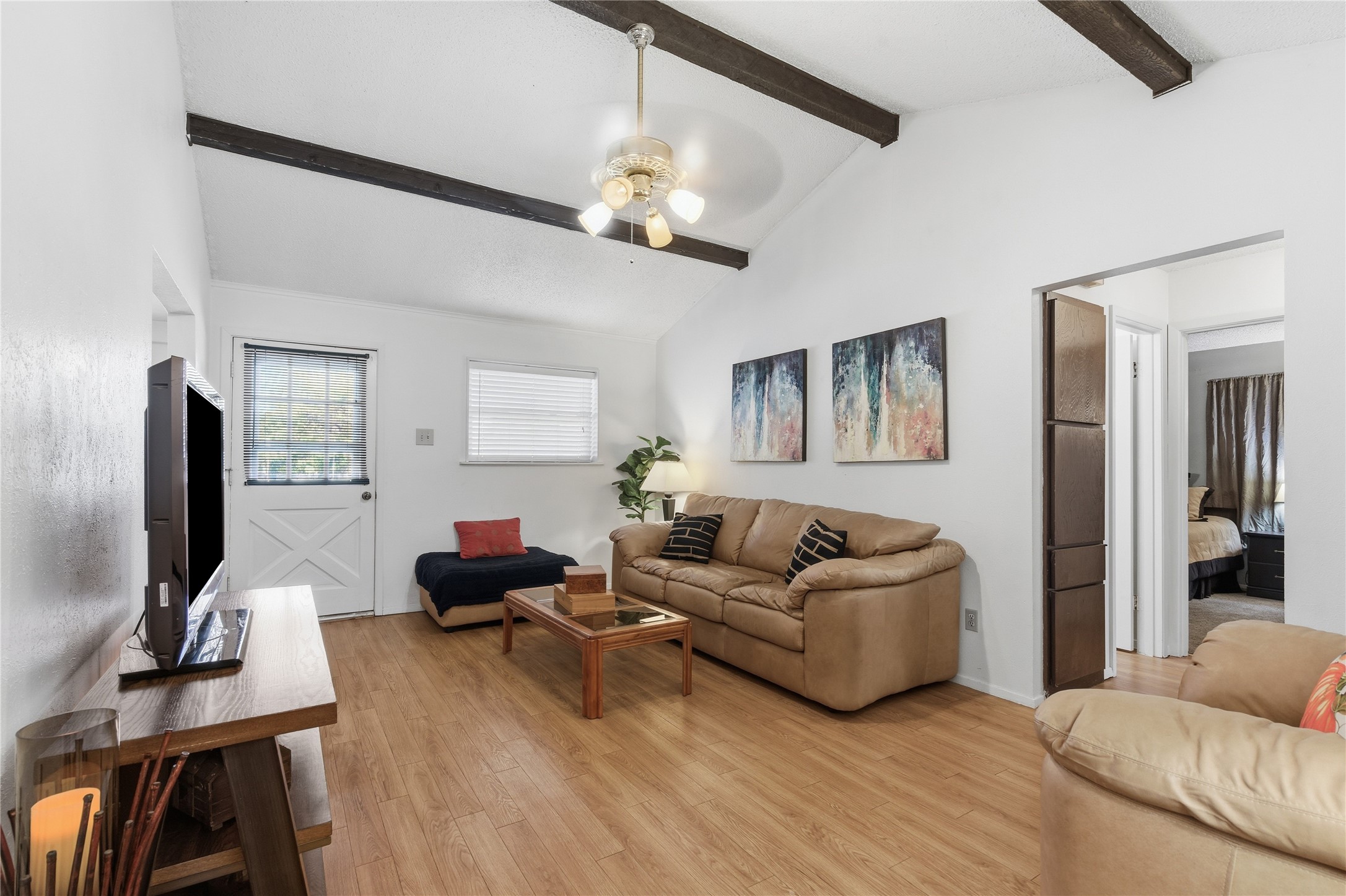 900 Meadowlark Drive