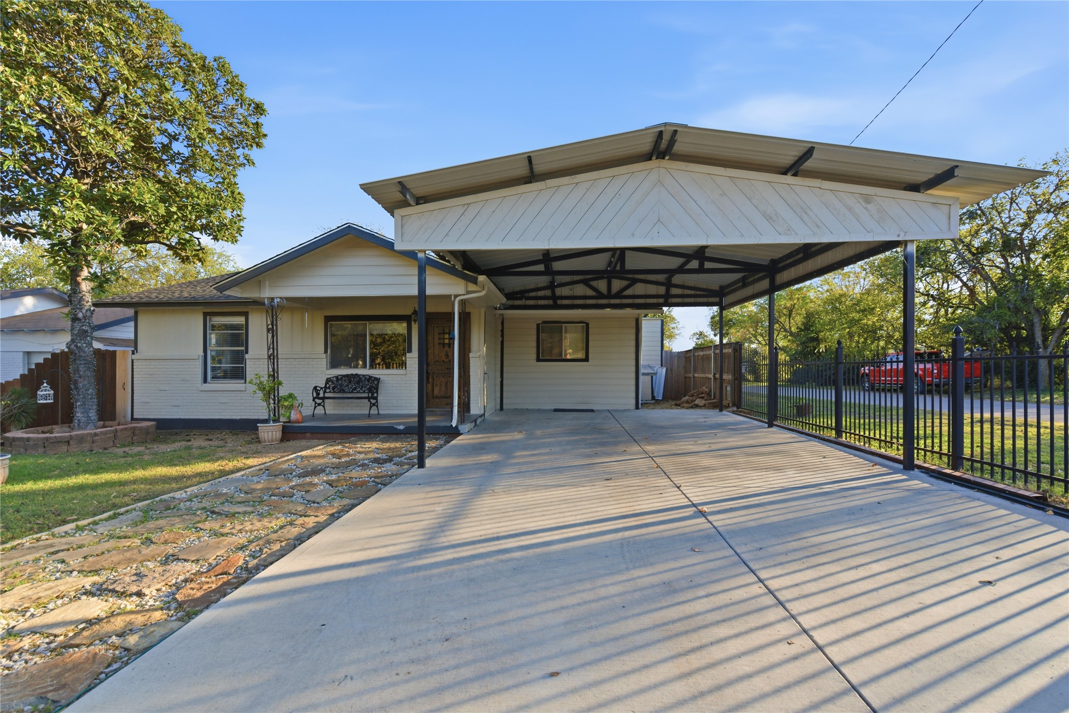 5615 Calloway Street