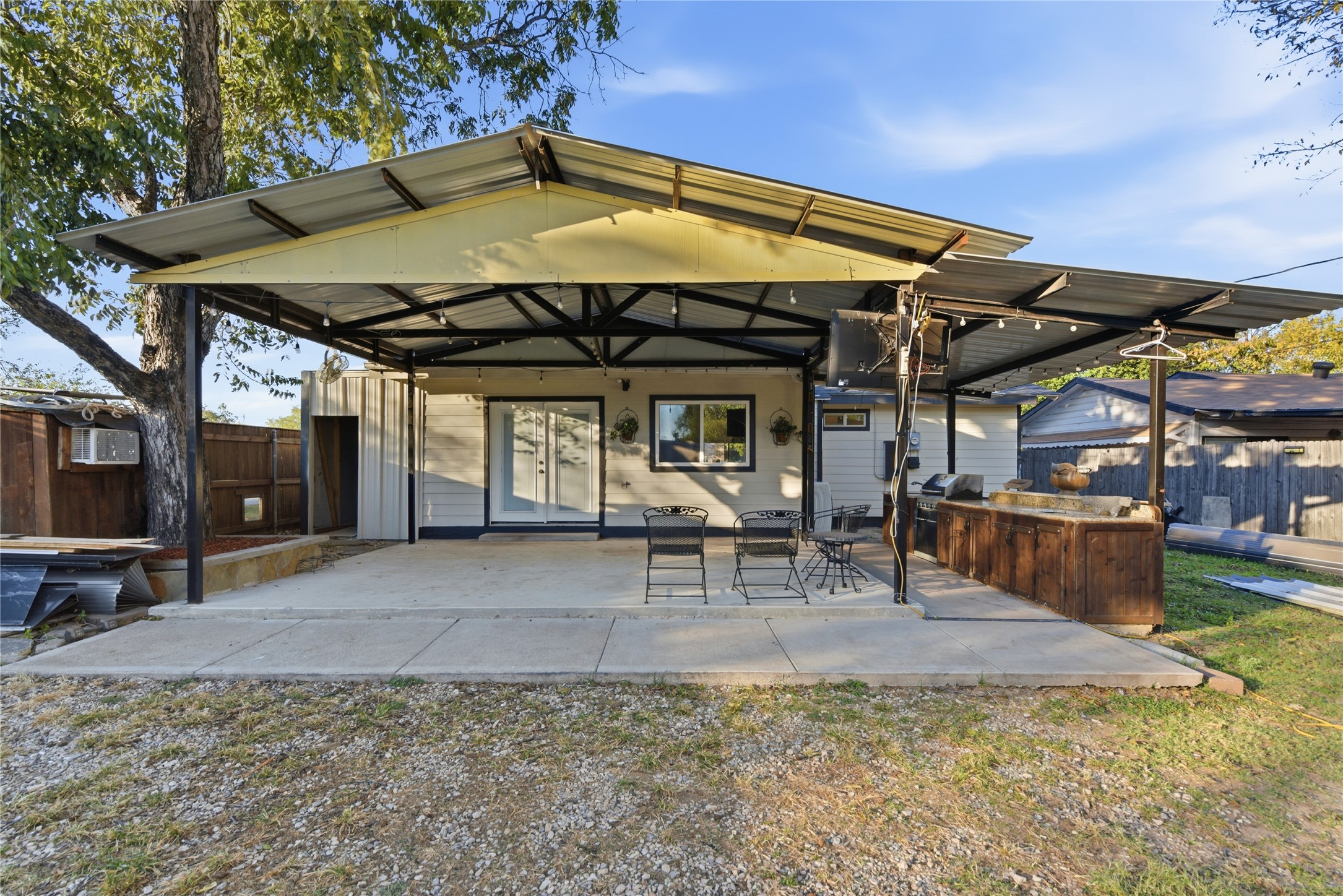 5615 Calloway Street