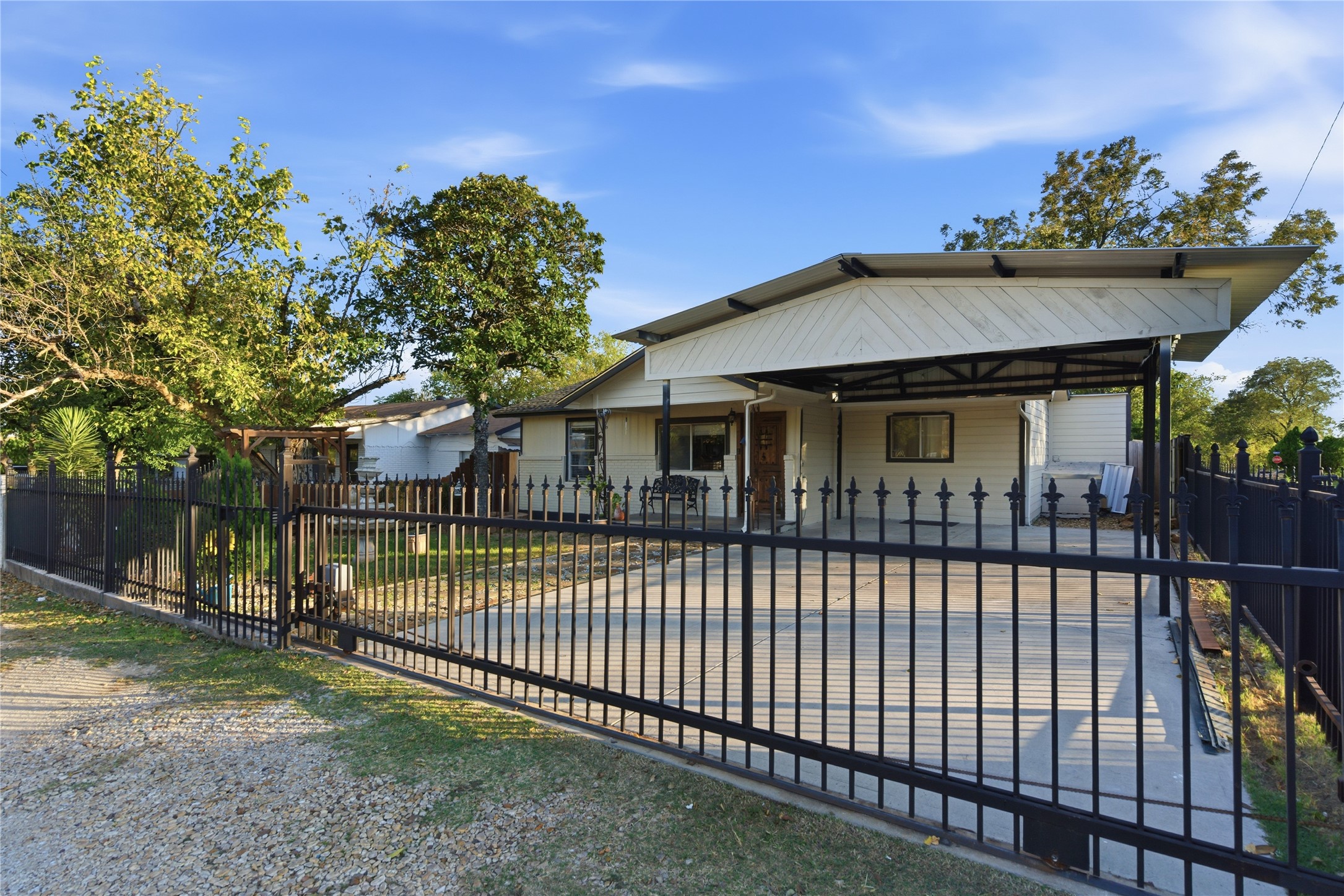 5615 Calloway Street