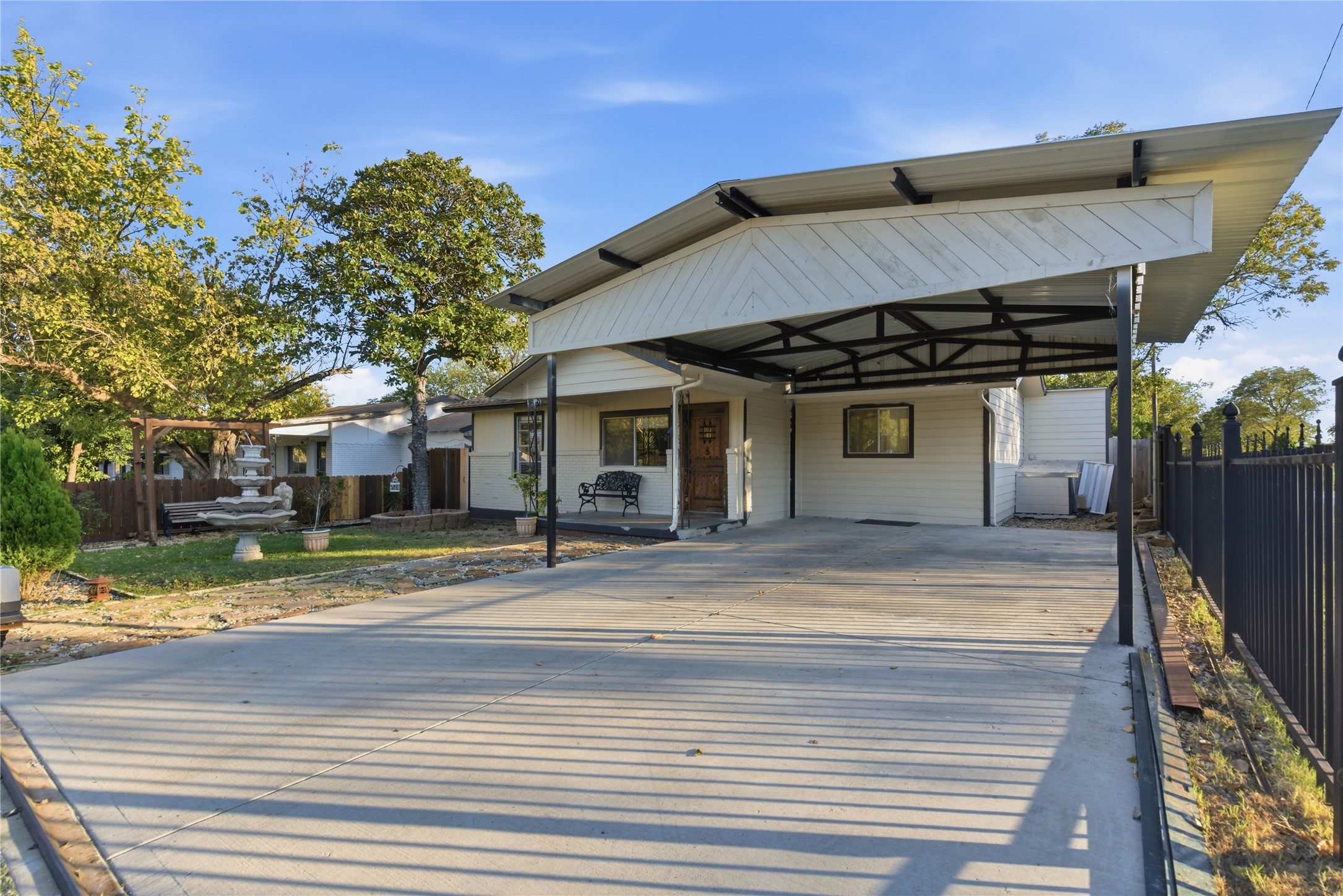 5615 Calloway Street