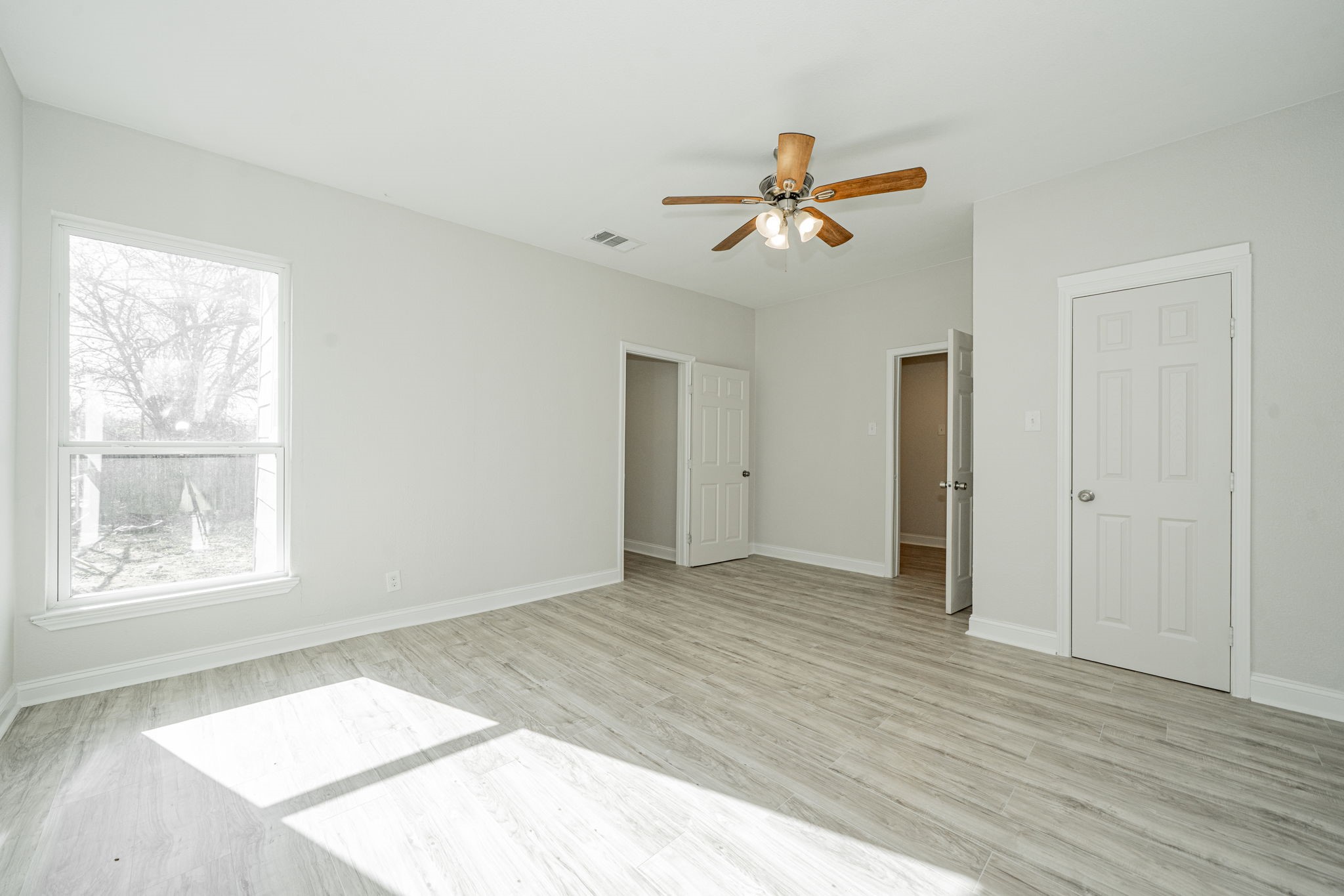 3419 Washington Street