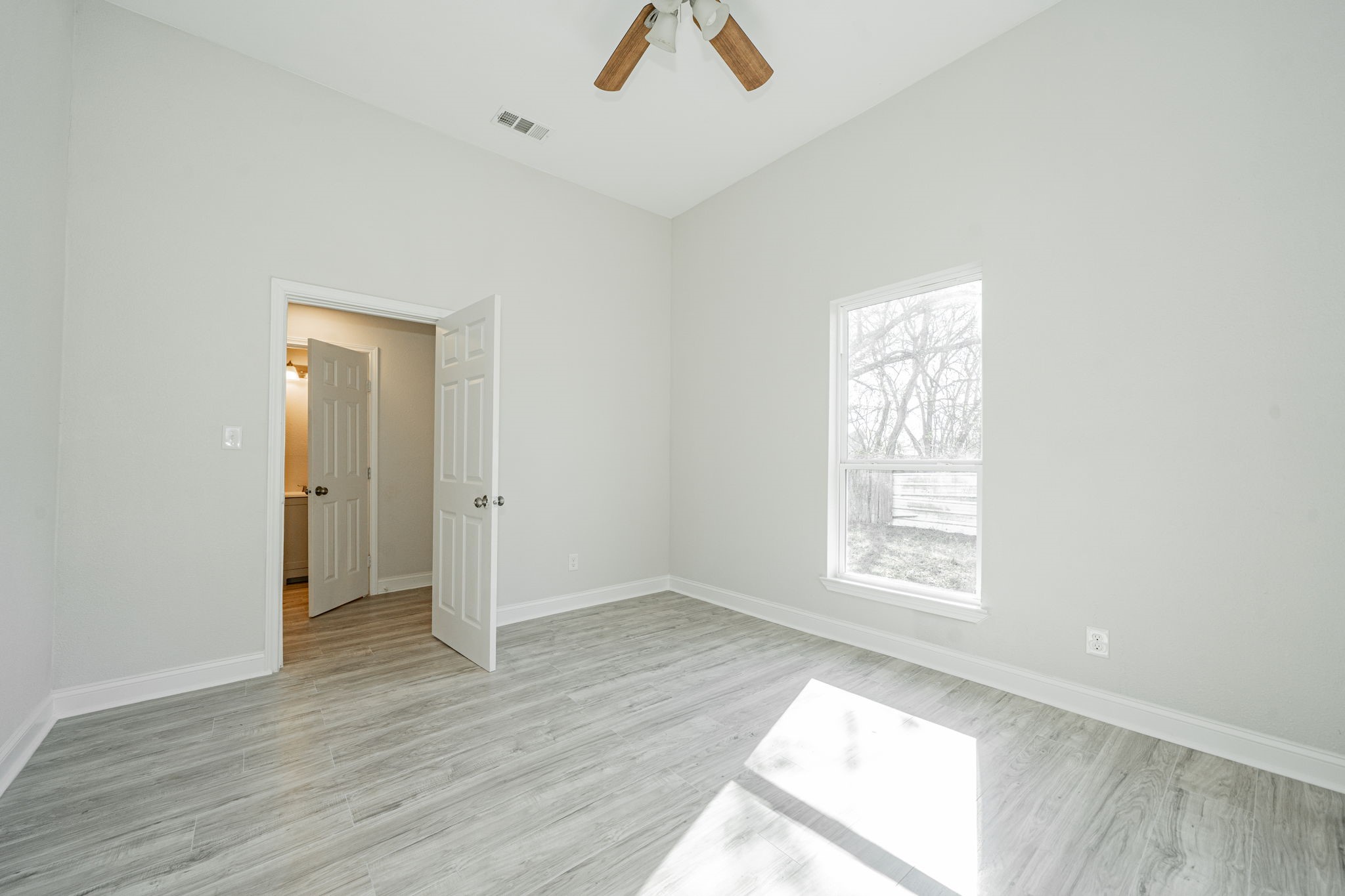 3419 Washington Street