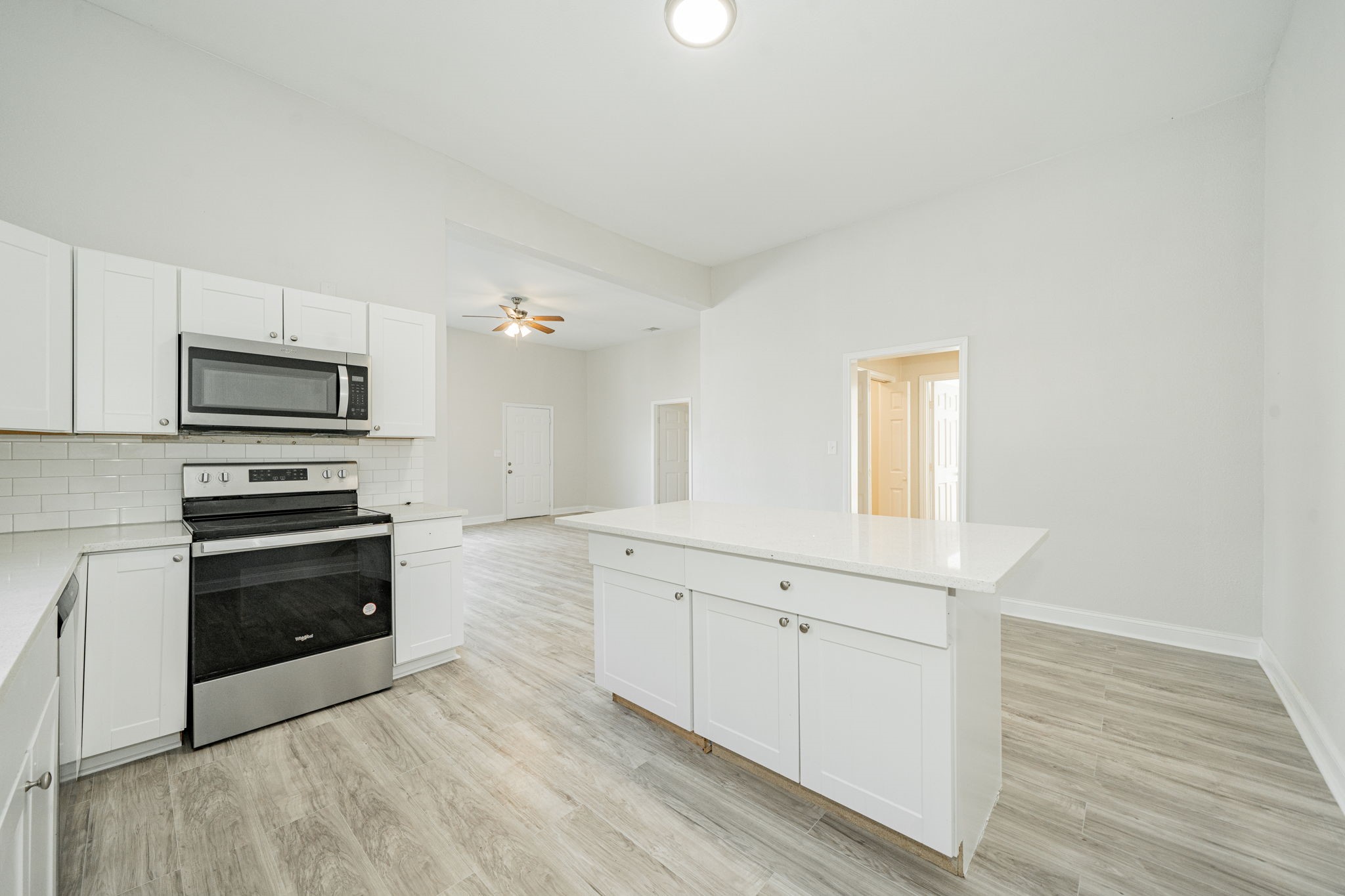 3419 Washington Street