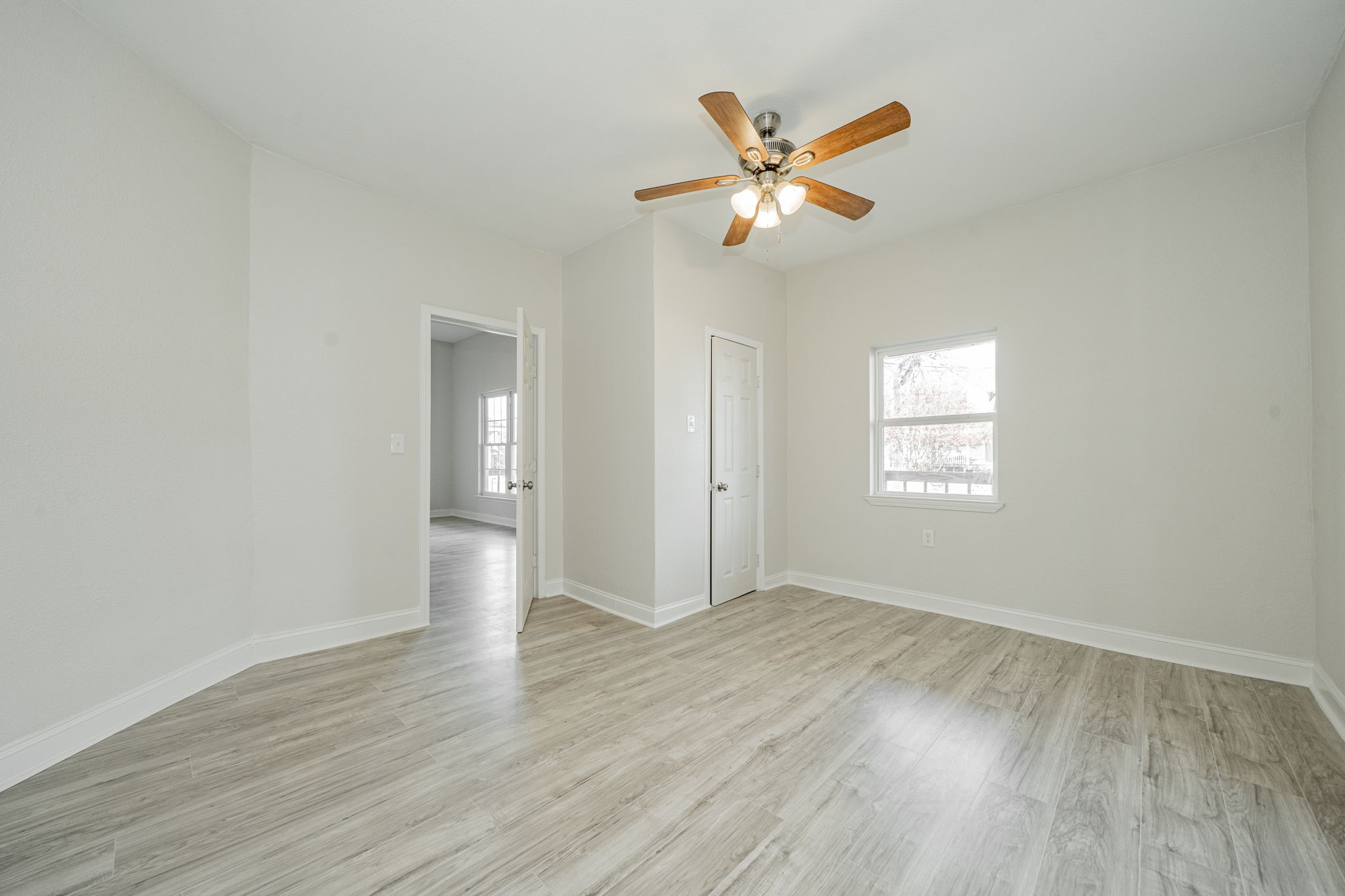 3419 Washington Street