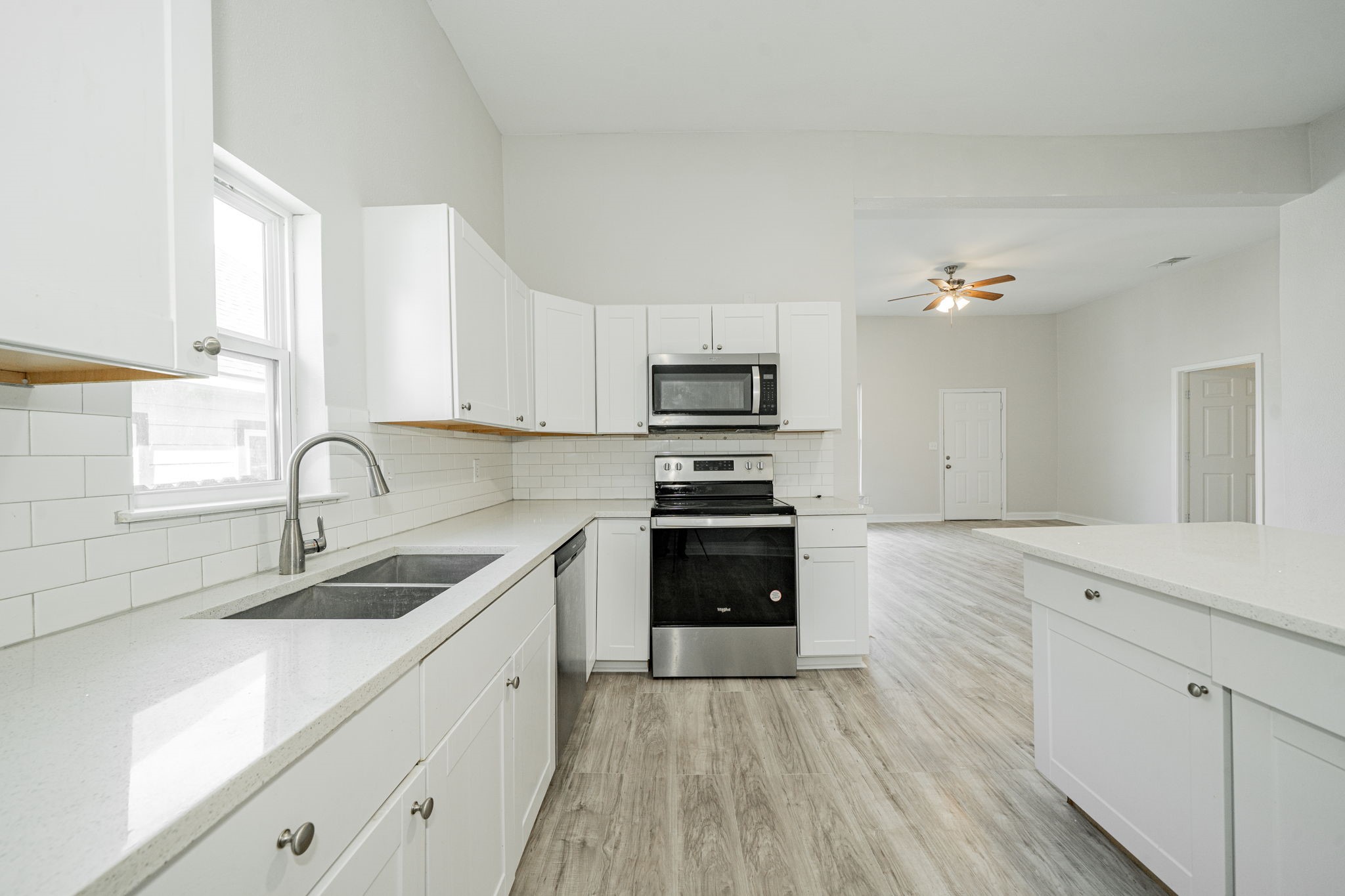 3419 Washington Street