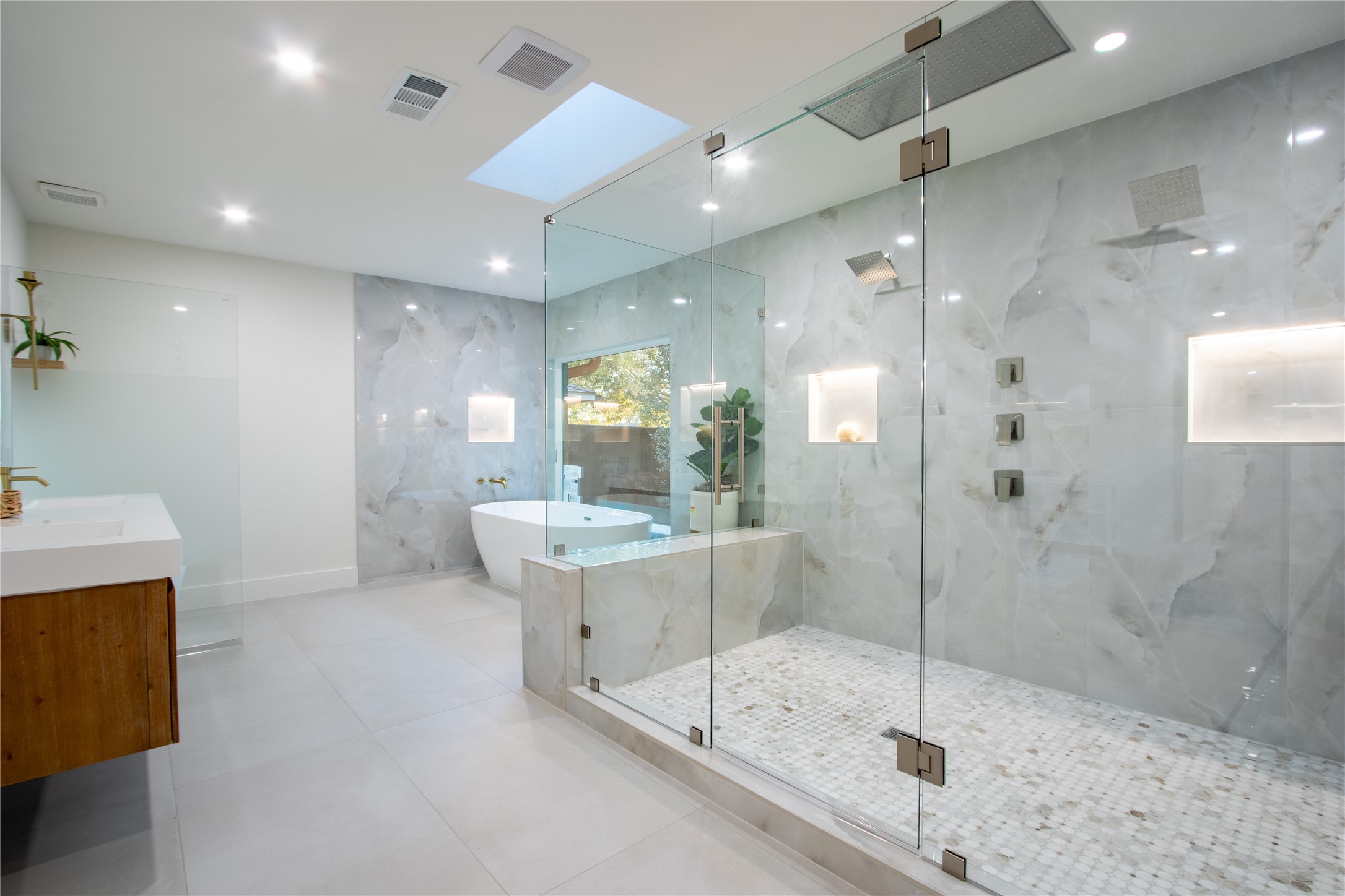10009 Apple Creek Drive