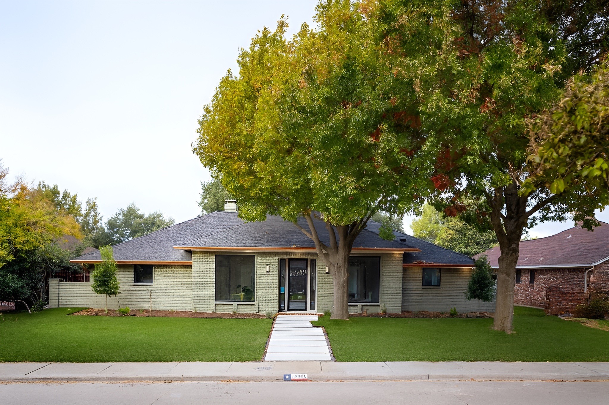 10009 Apple Creek Drive