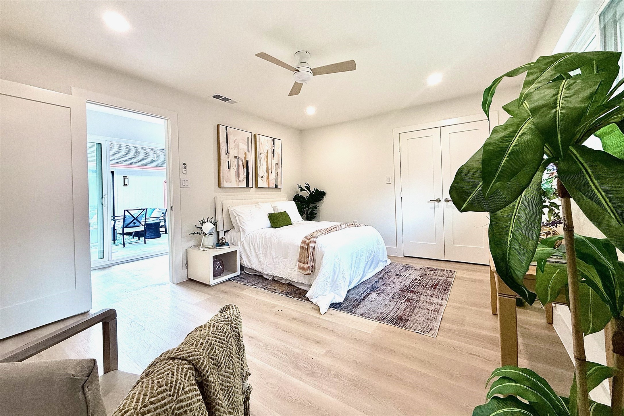 10009 Apple Creek Drive