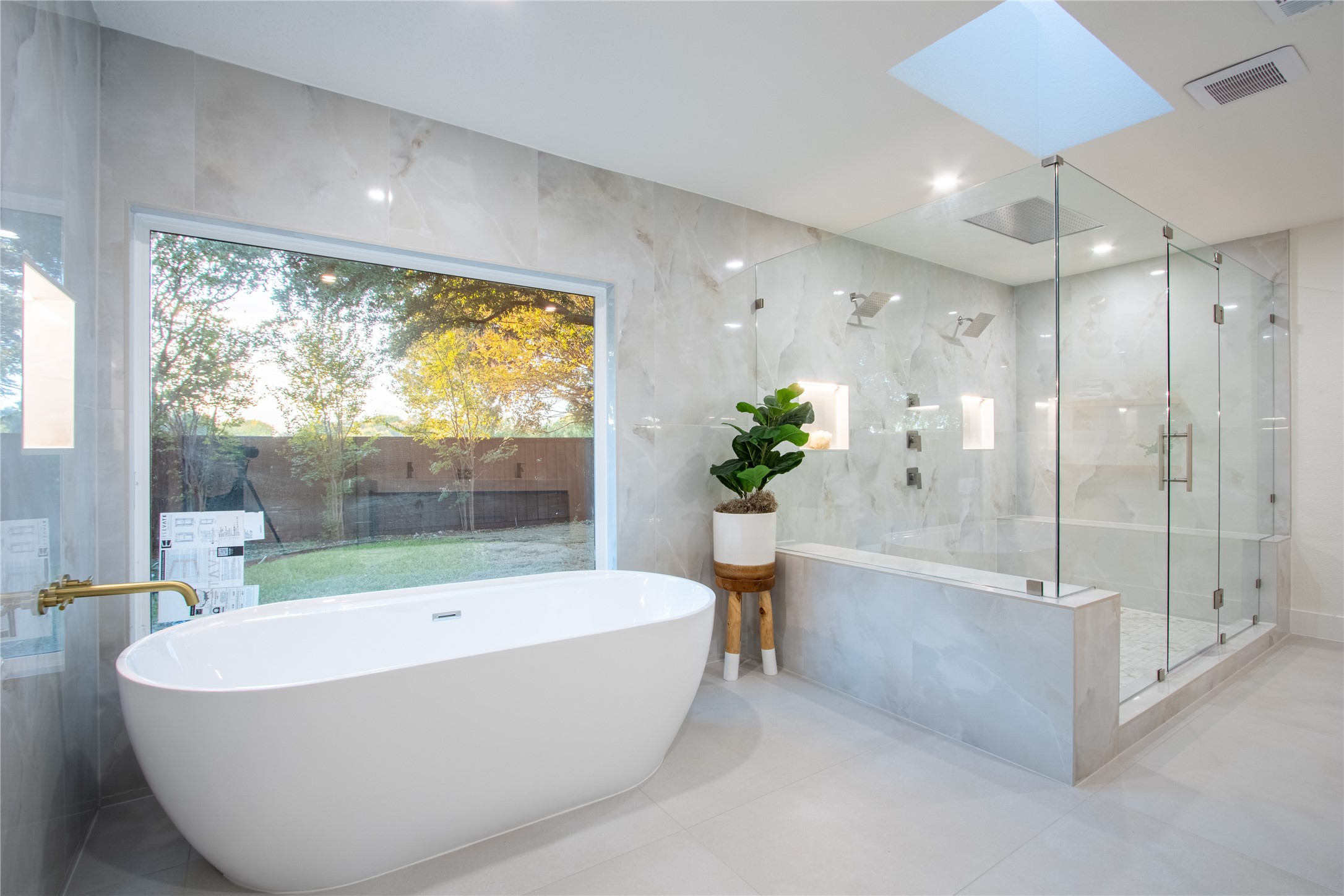 10009 Apple Creek Drive