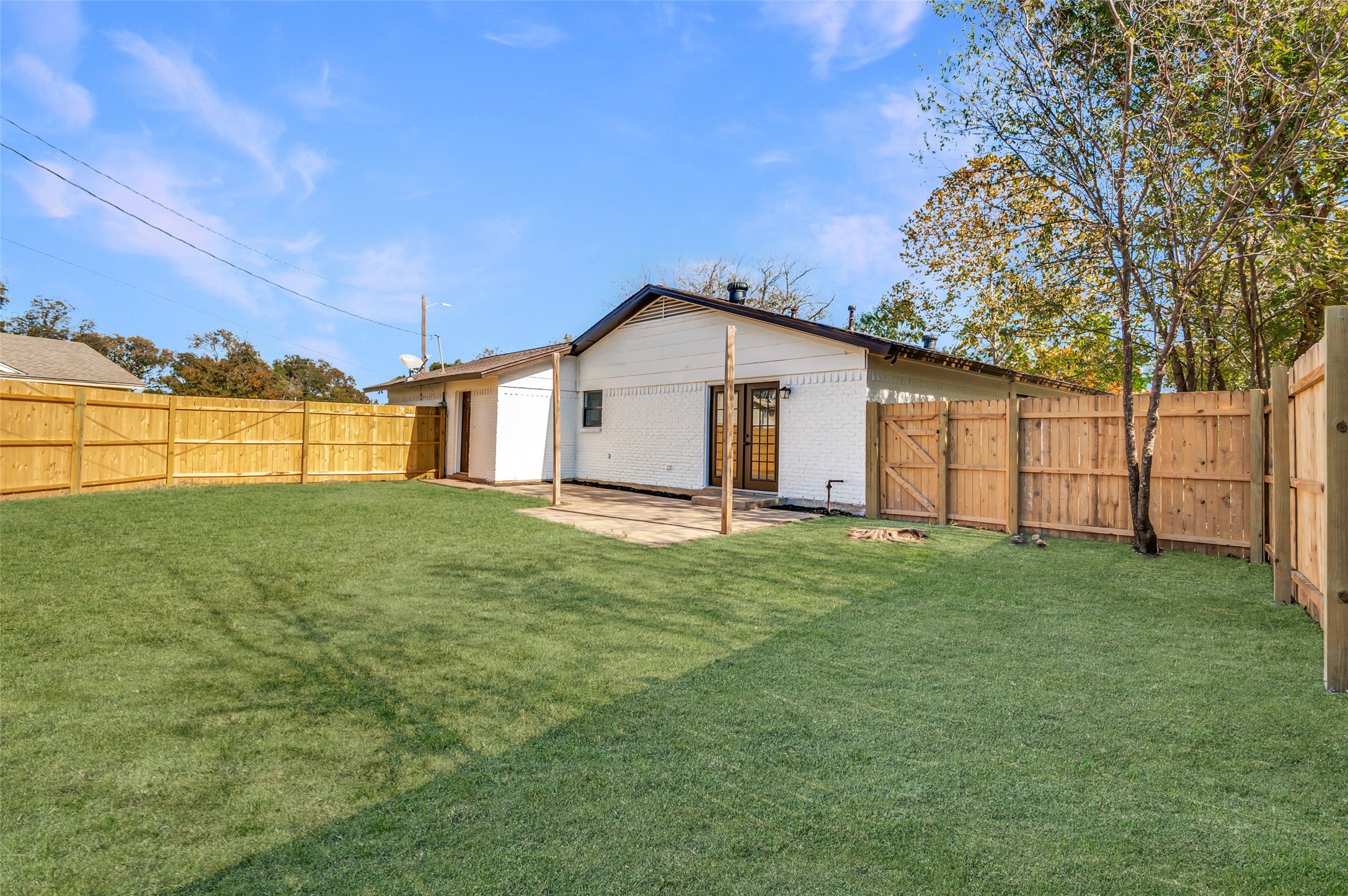 346 E Davis Circle