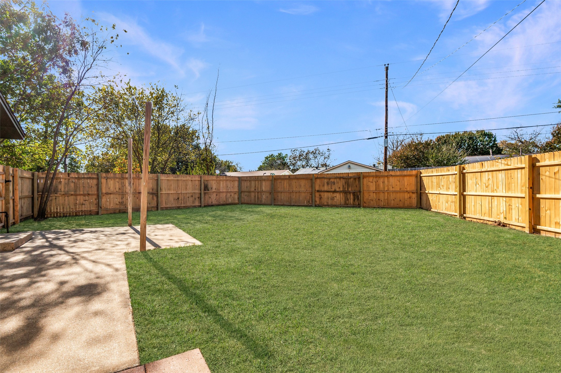 346 E Davis Circle