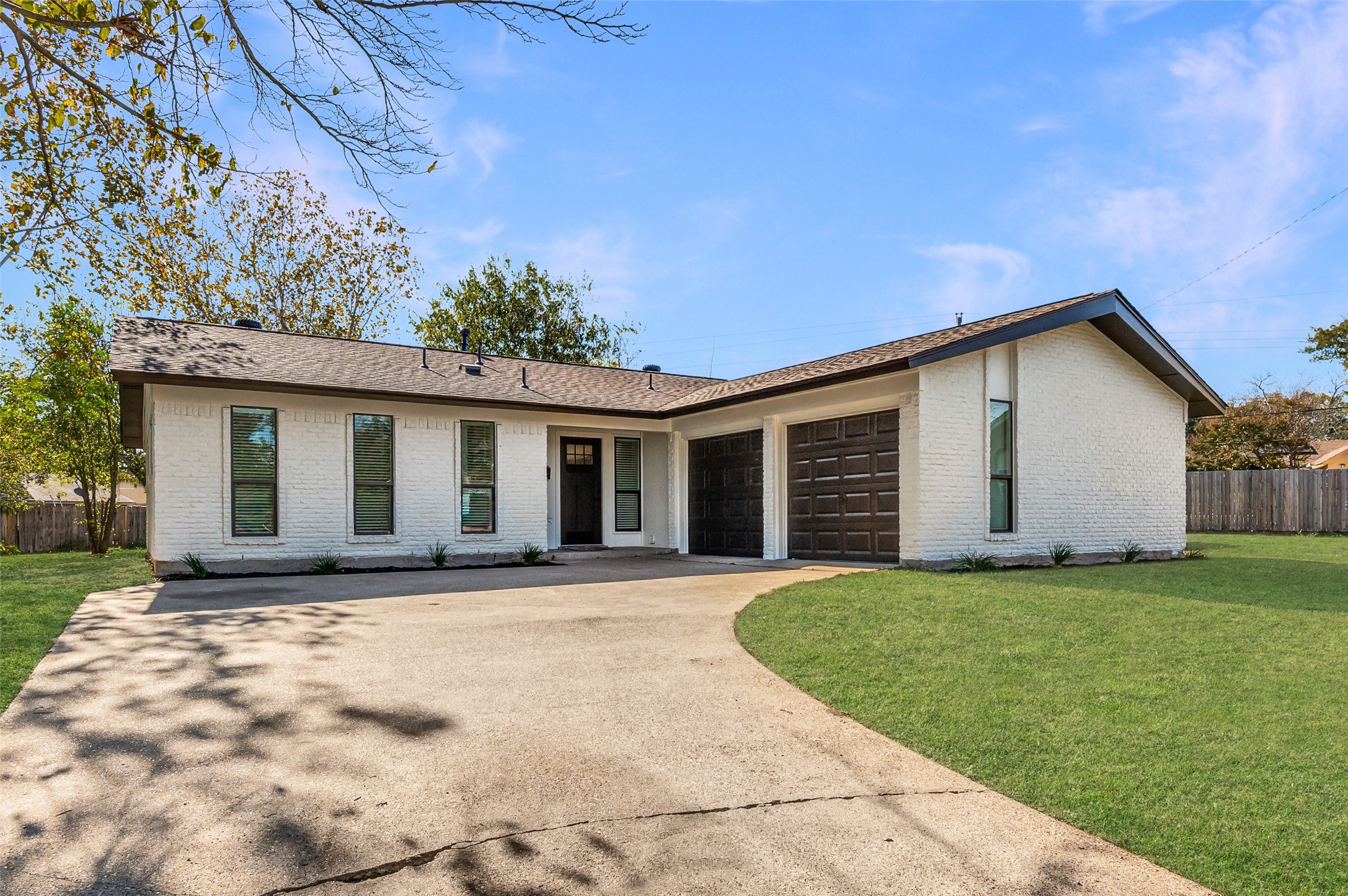 346 E Davis Circle