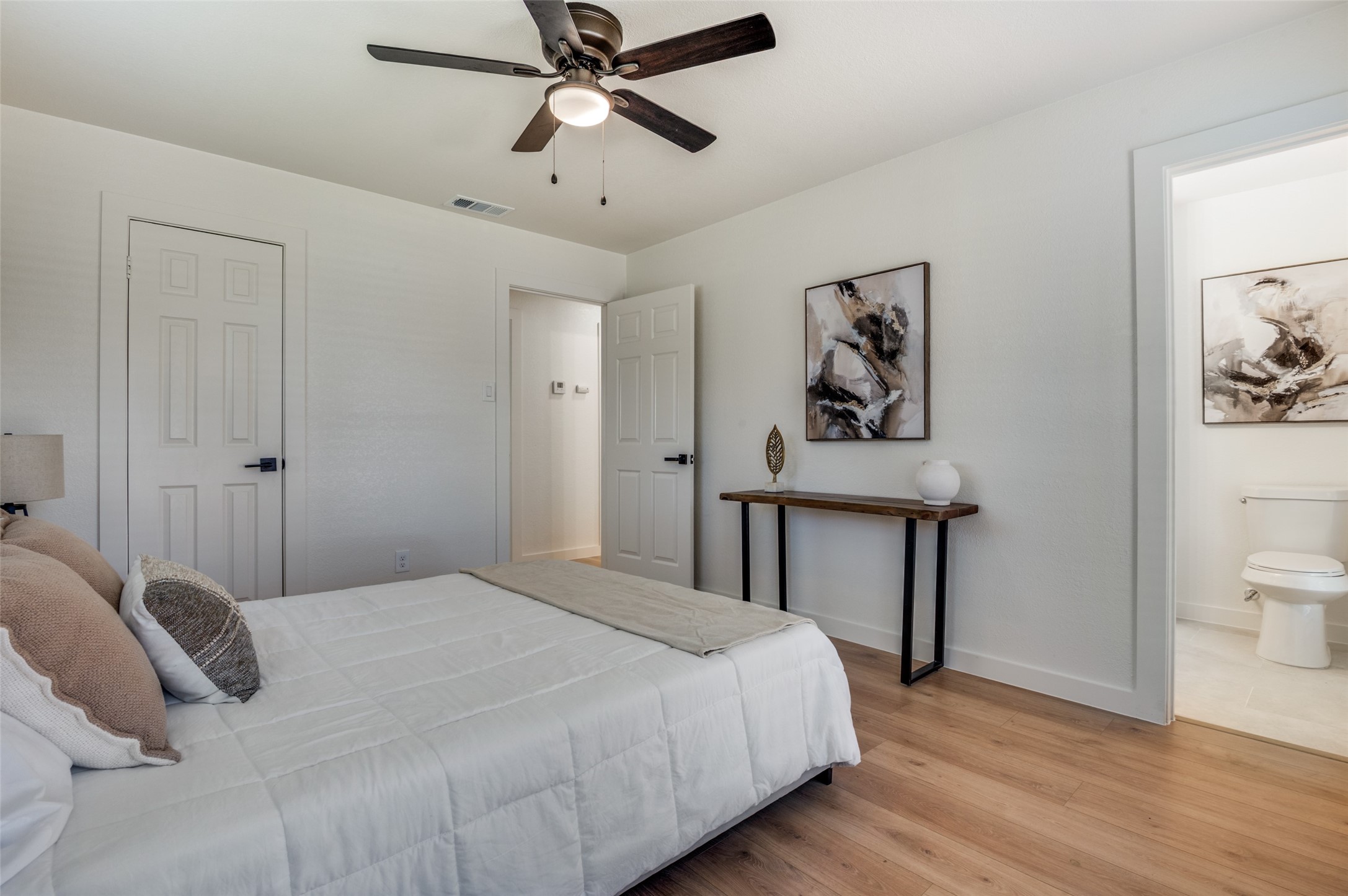 346 E Davis Circle