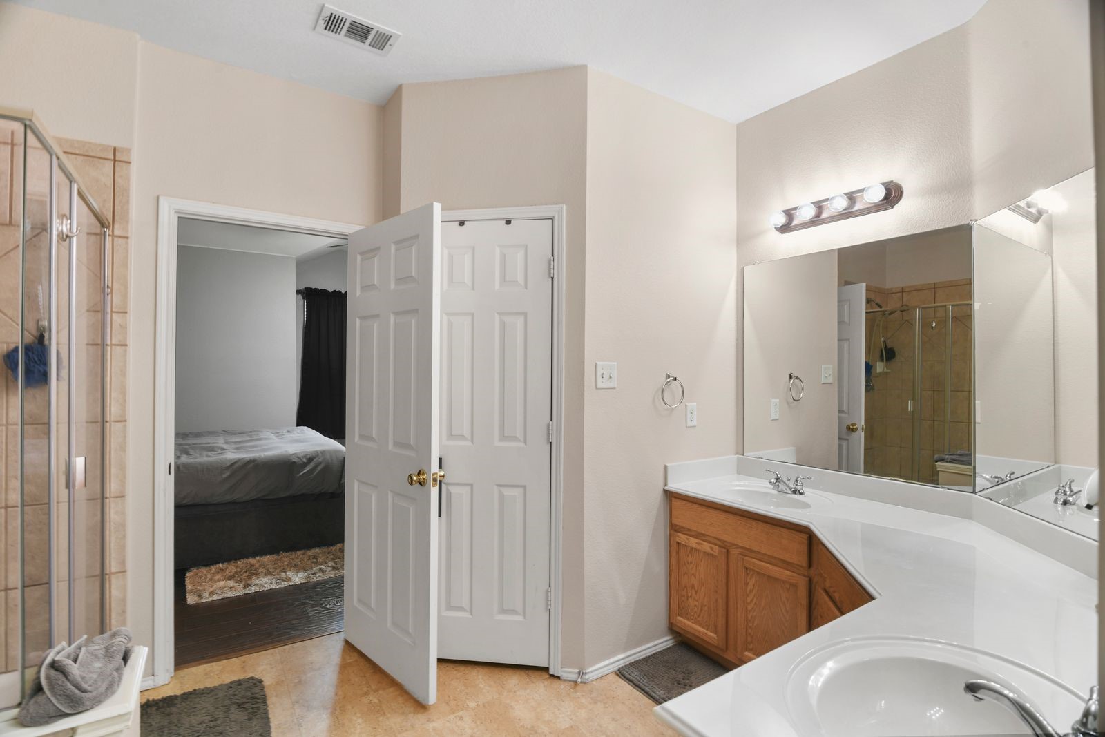 3601 Sunset Hills Drive