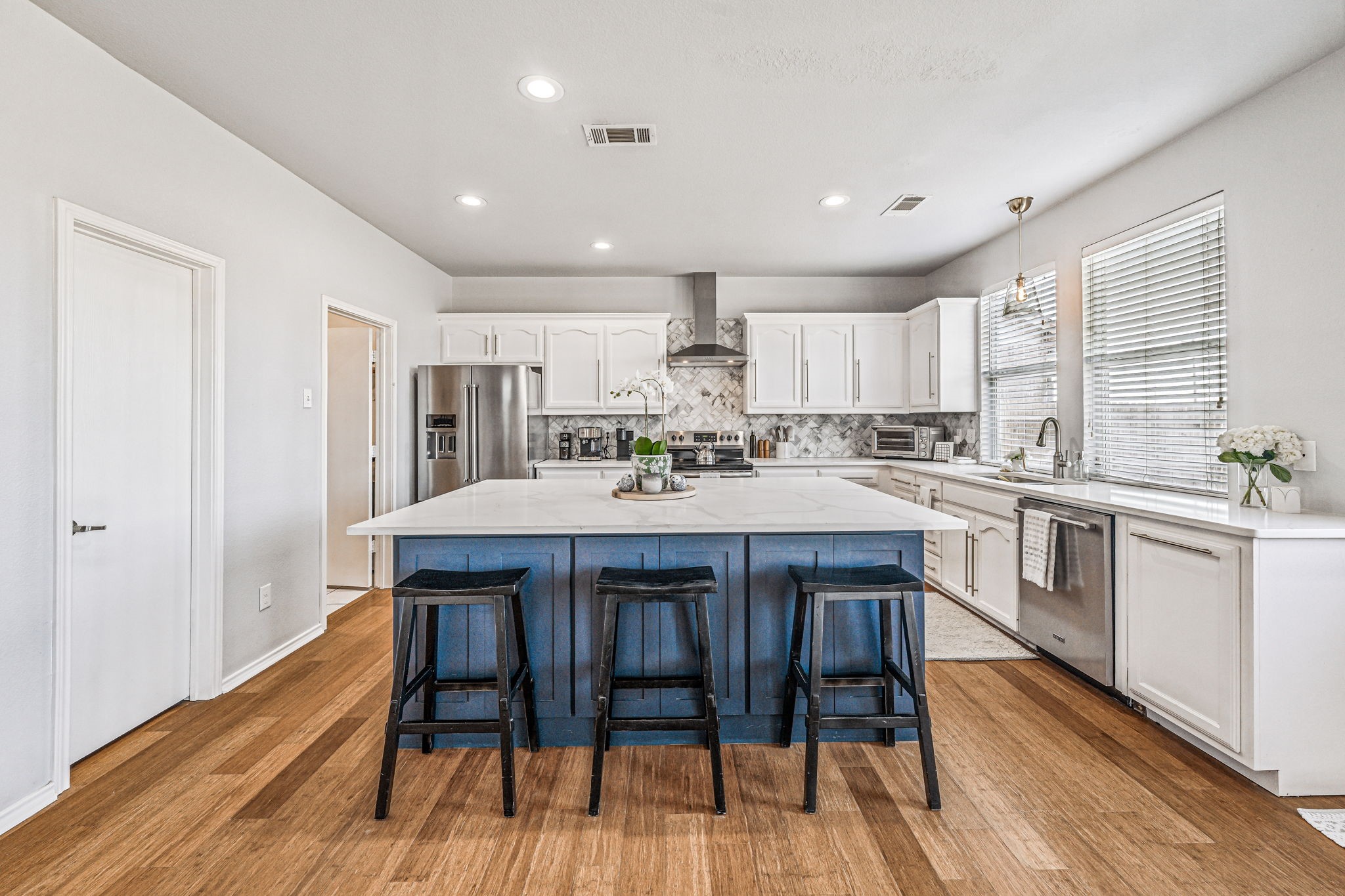 9661 Minton Drive