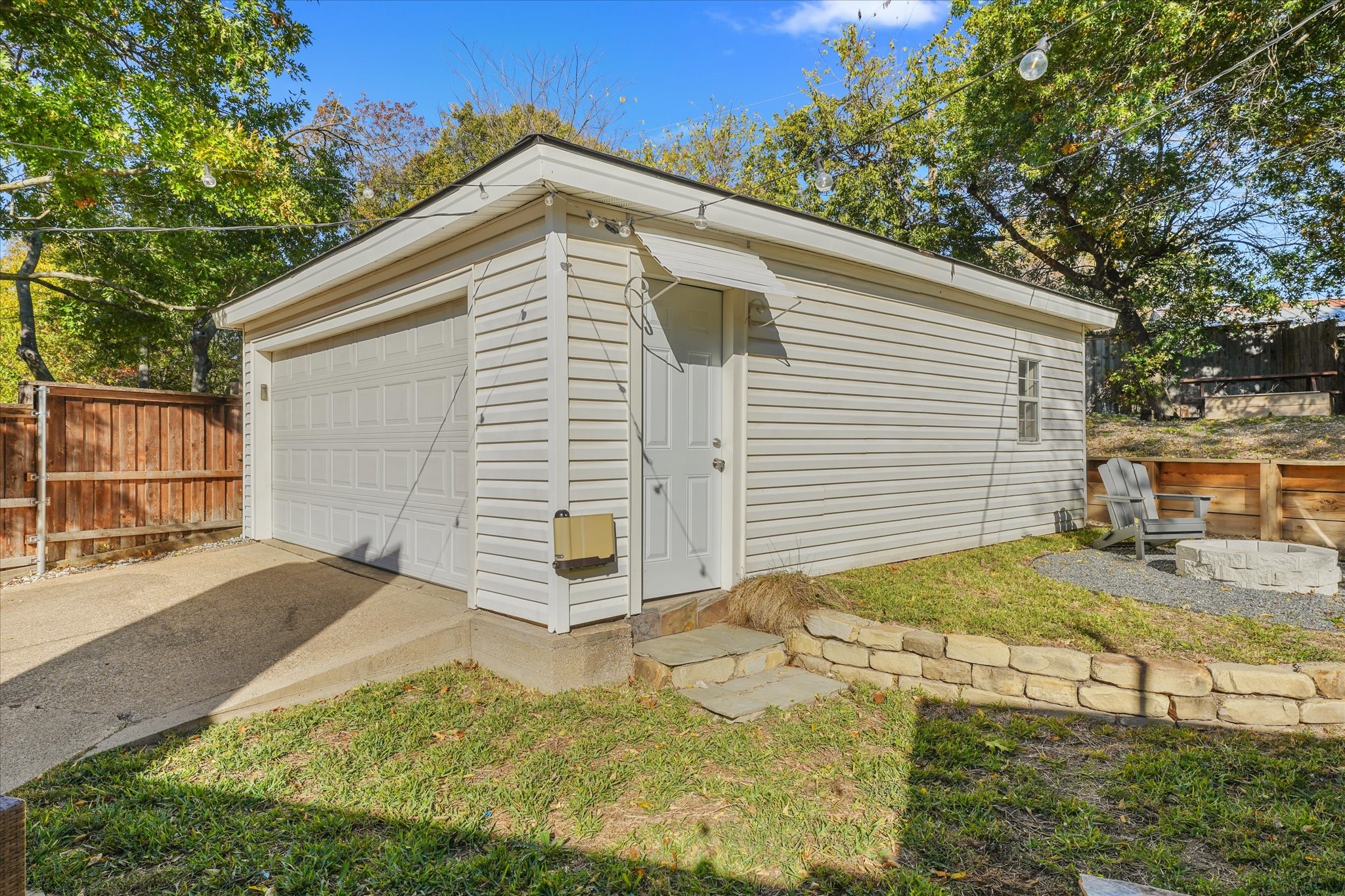 2551 El Cerrito Drive