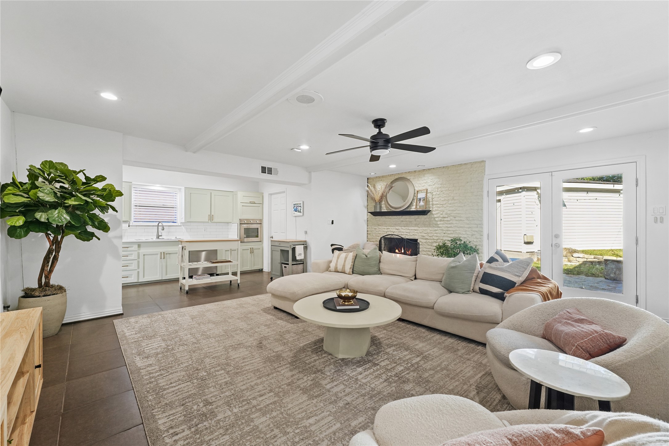 2551 El Cerrito Drive